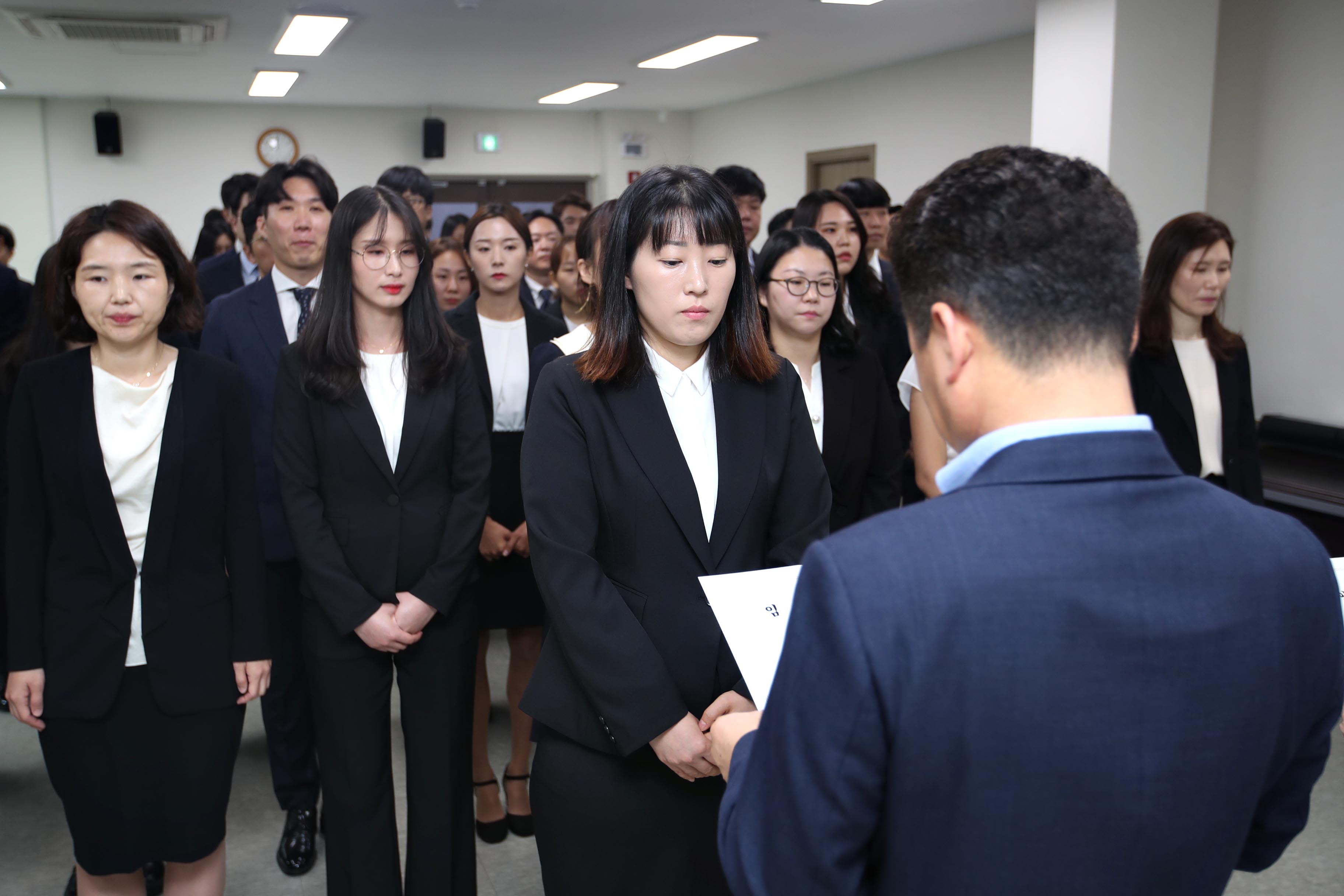 20190927_신규공무원_임용장_수여식8.jpg 이미지
