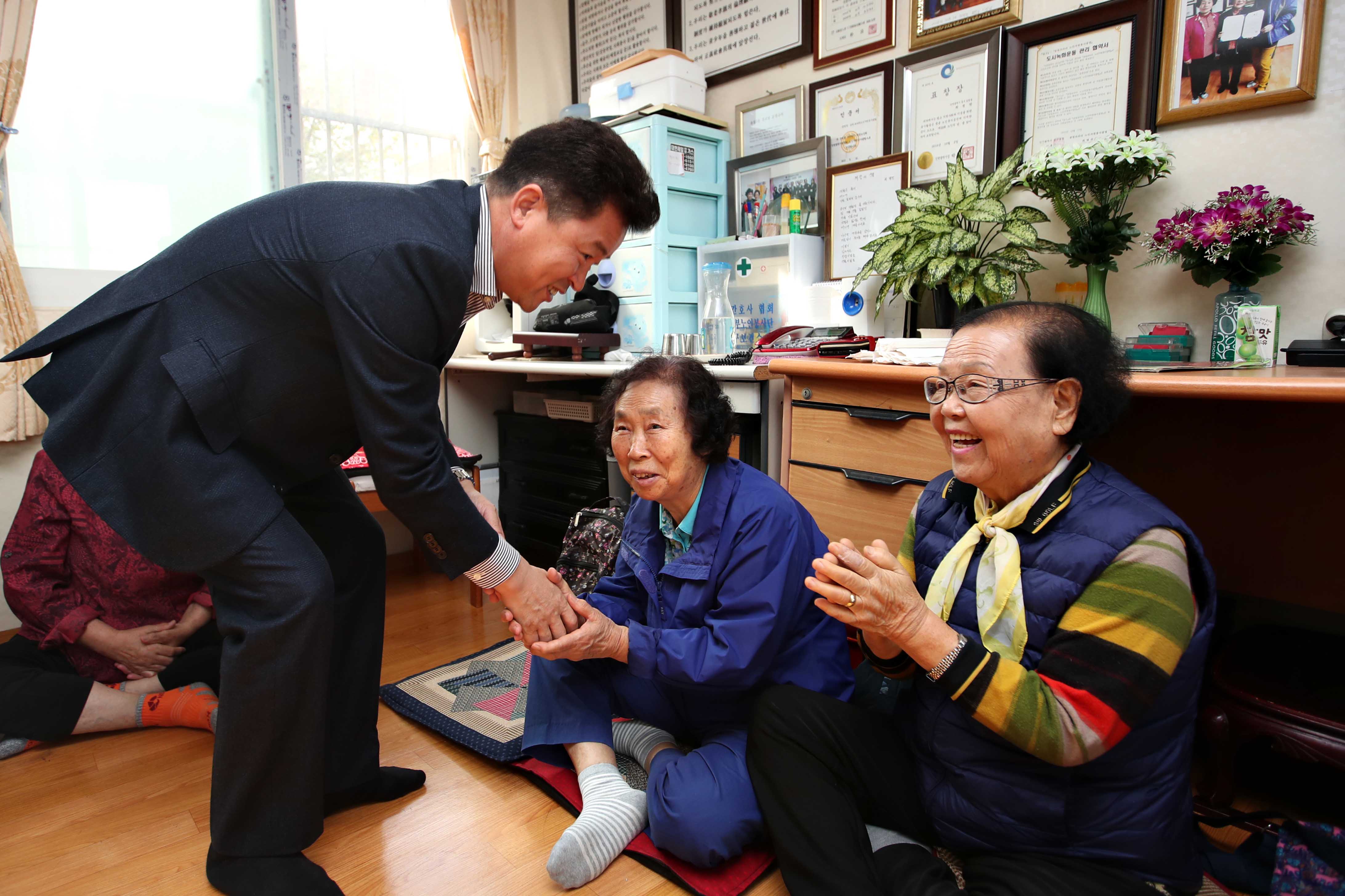 20191106_송림2동_사랑의_자장면_나눔봉사4.jpg 이미지