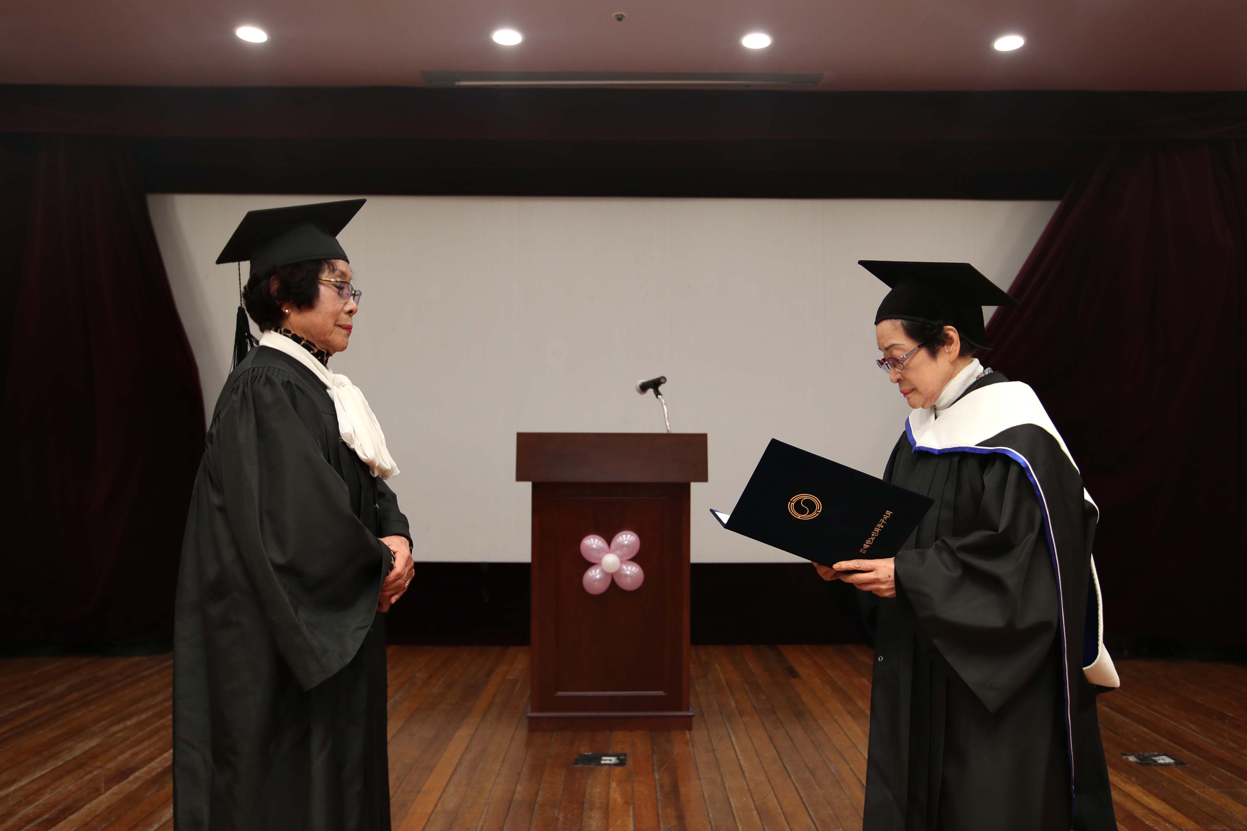 20191204_제34기_대한노인회_동구지회_부설_노인대학_졸업식9.jpg 이미지