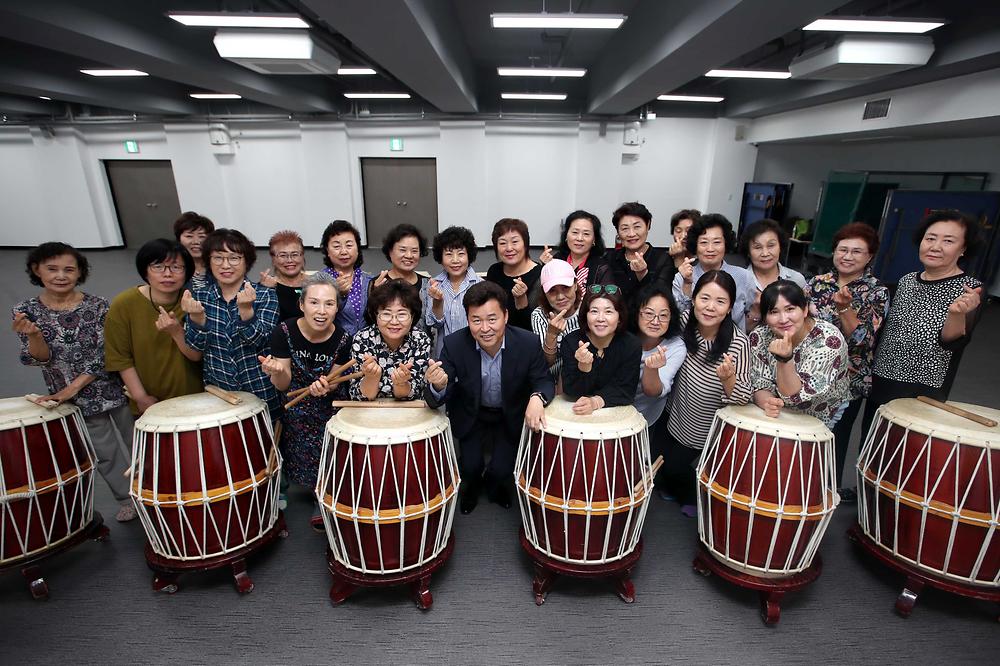 송현1·2동 난타교실 참여 사진