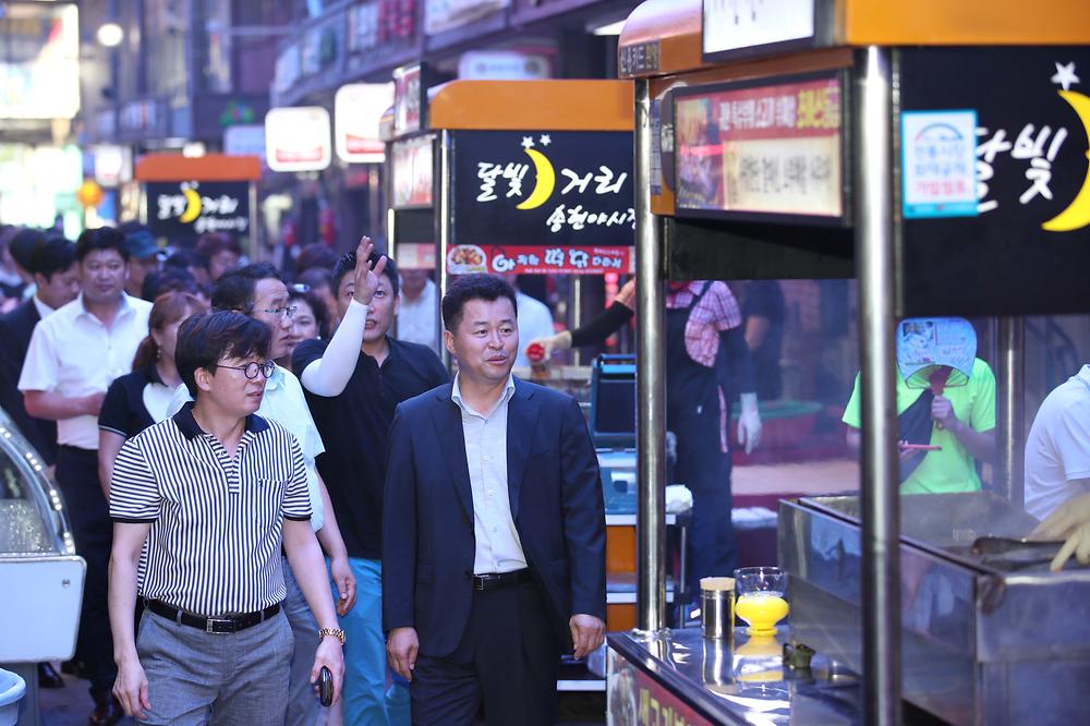 달빛거리 송현야시장 개장식 사진