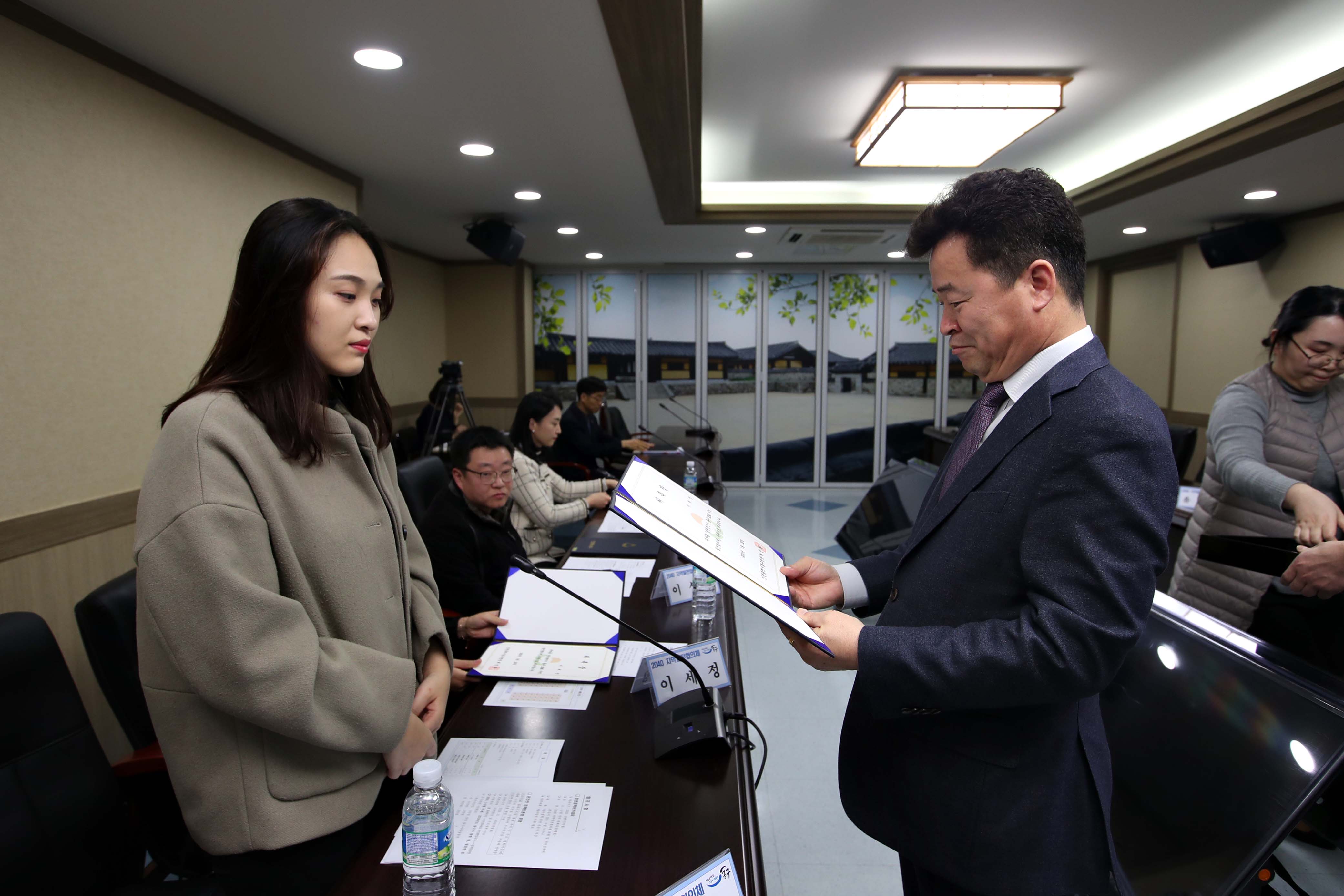 20200129_2040_지역발전협의체_위원_위촉식5.jpg 이미지