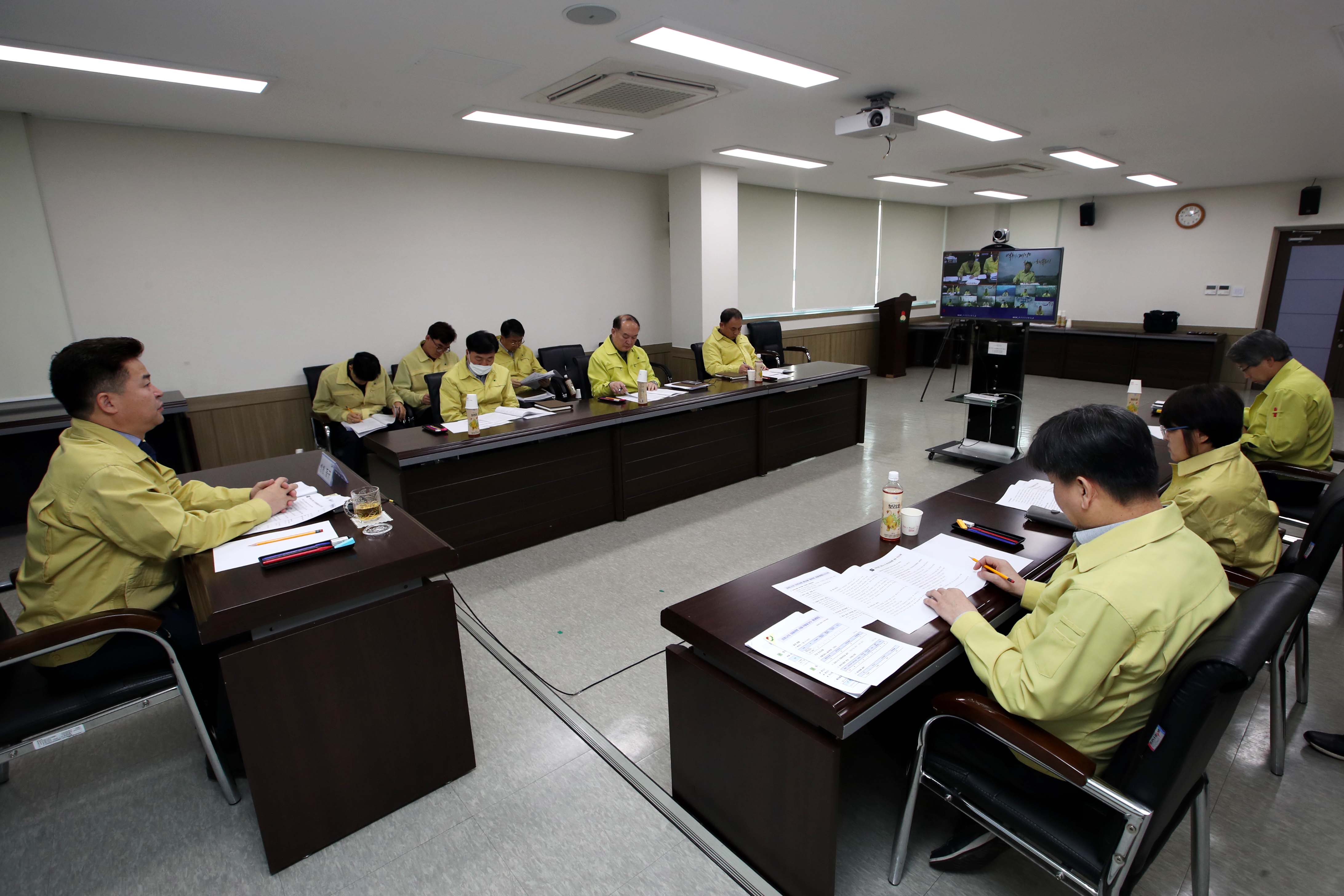20200220_인천시_코로나19_긴급_영상회의6.jpg 이미지