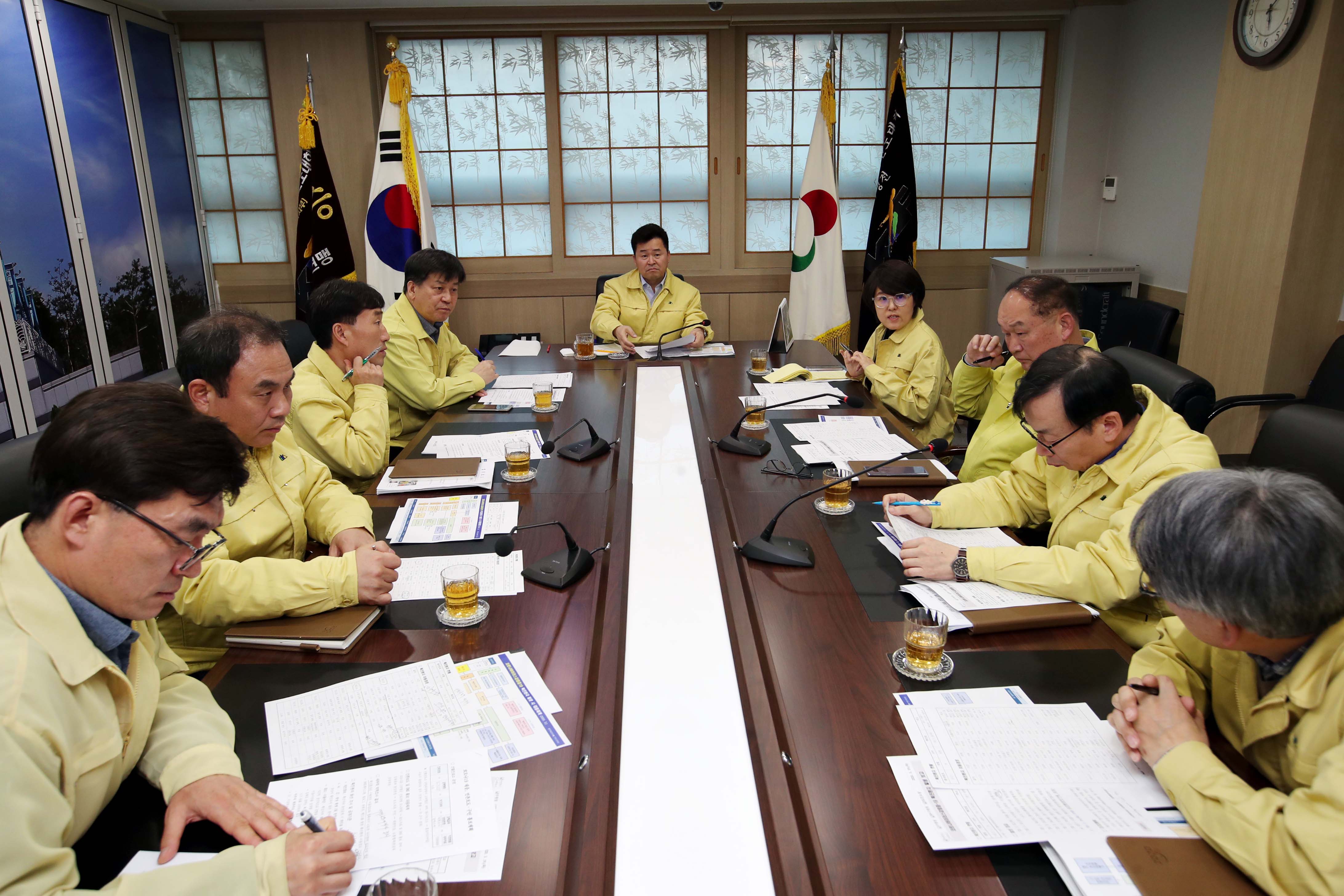 20200319_코로나19_긴급비상대책회의10.jpg 이미지