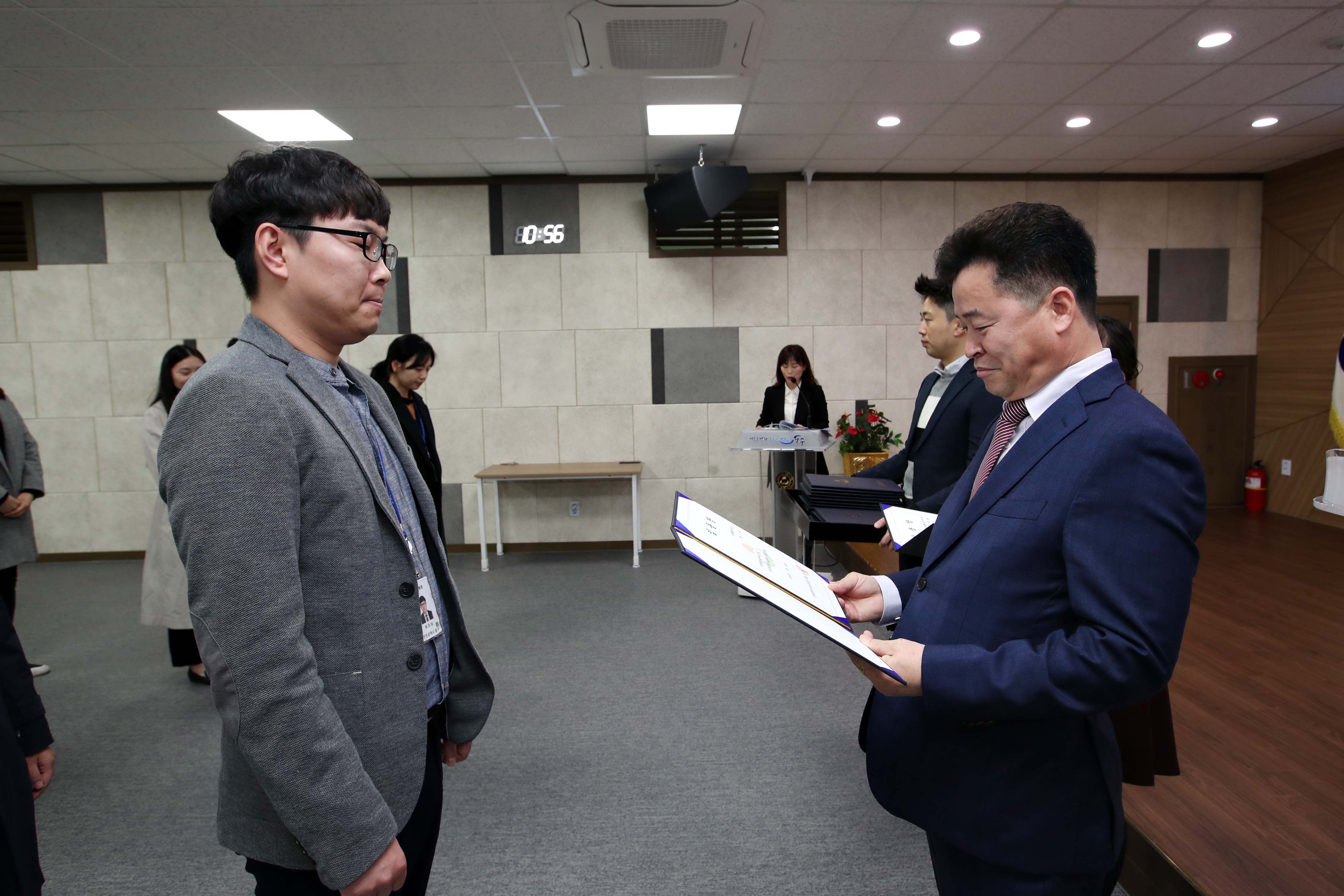 20200330_임용장_수여식16.jpg 이미지