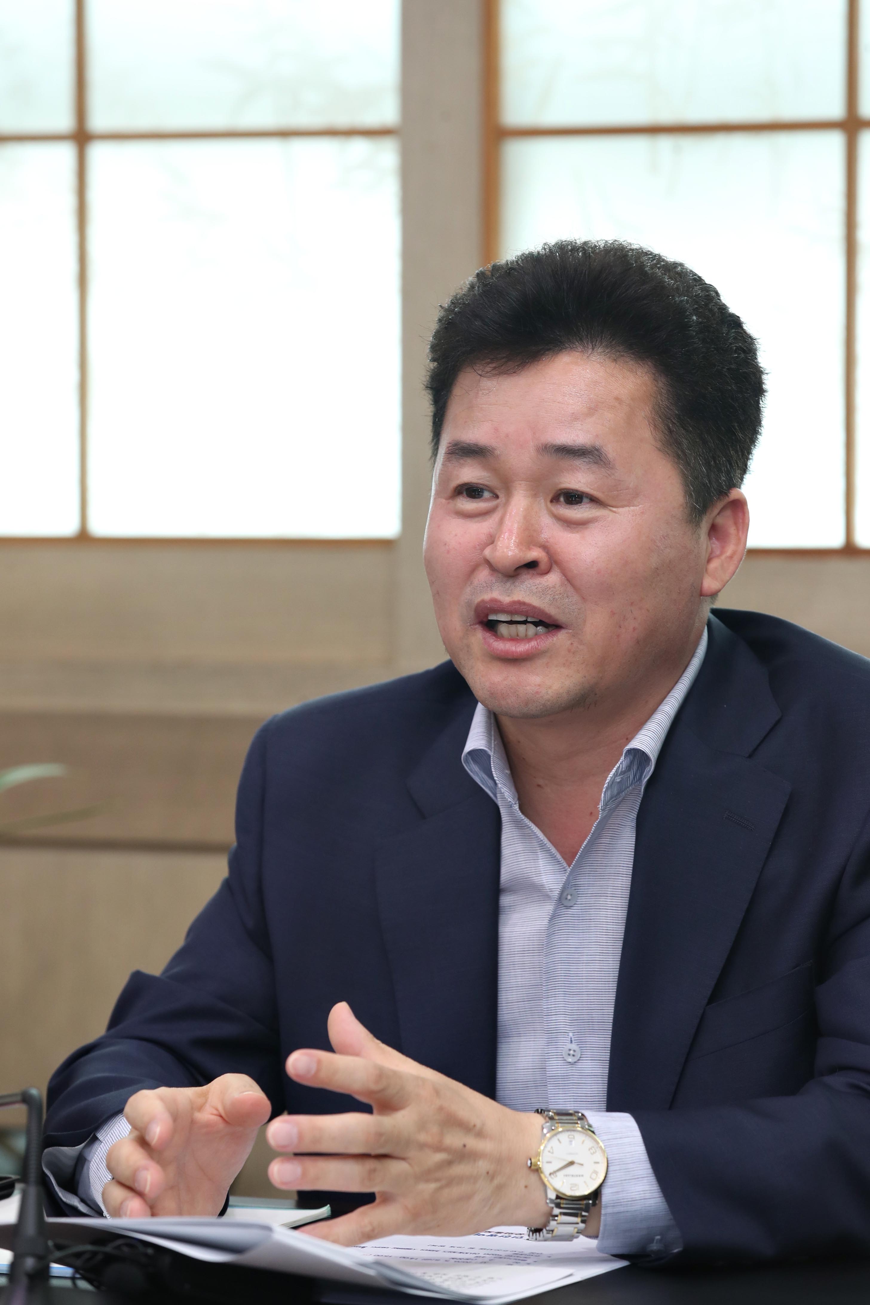 20200508_언론사_인터뷰5.jpg 이미지