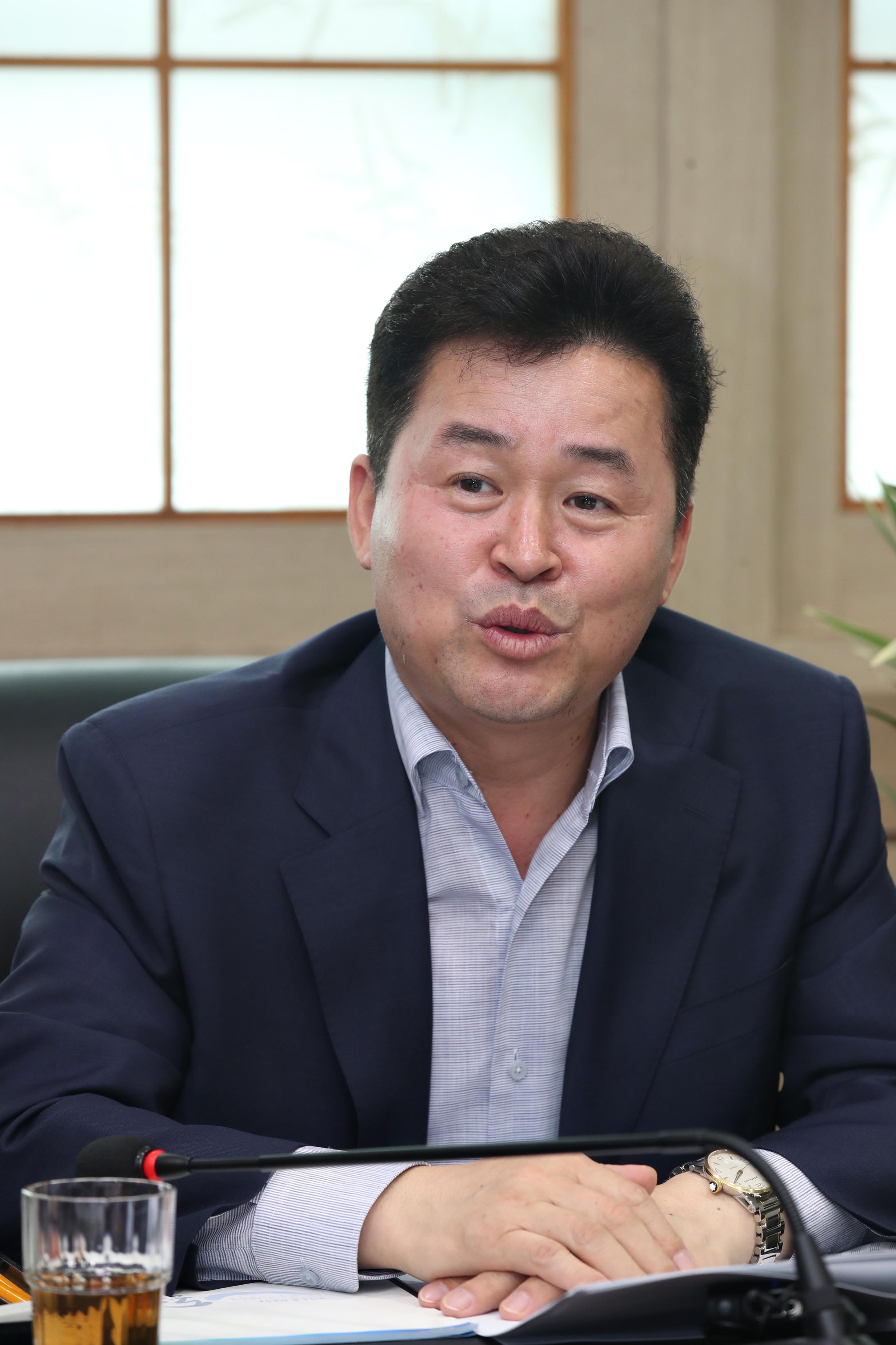 20200508_언론사_인터뷰7.jpg 이미지