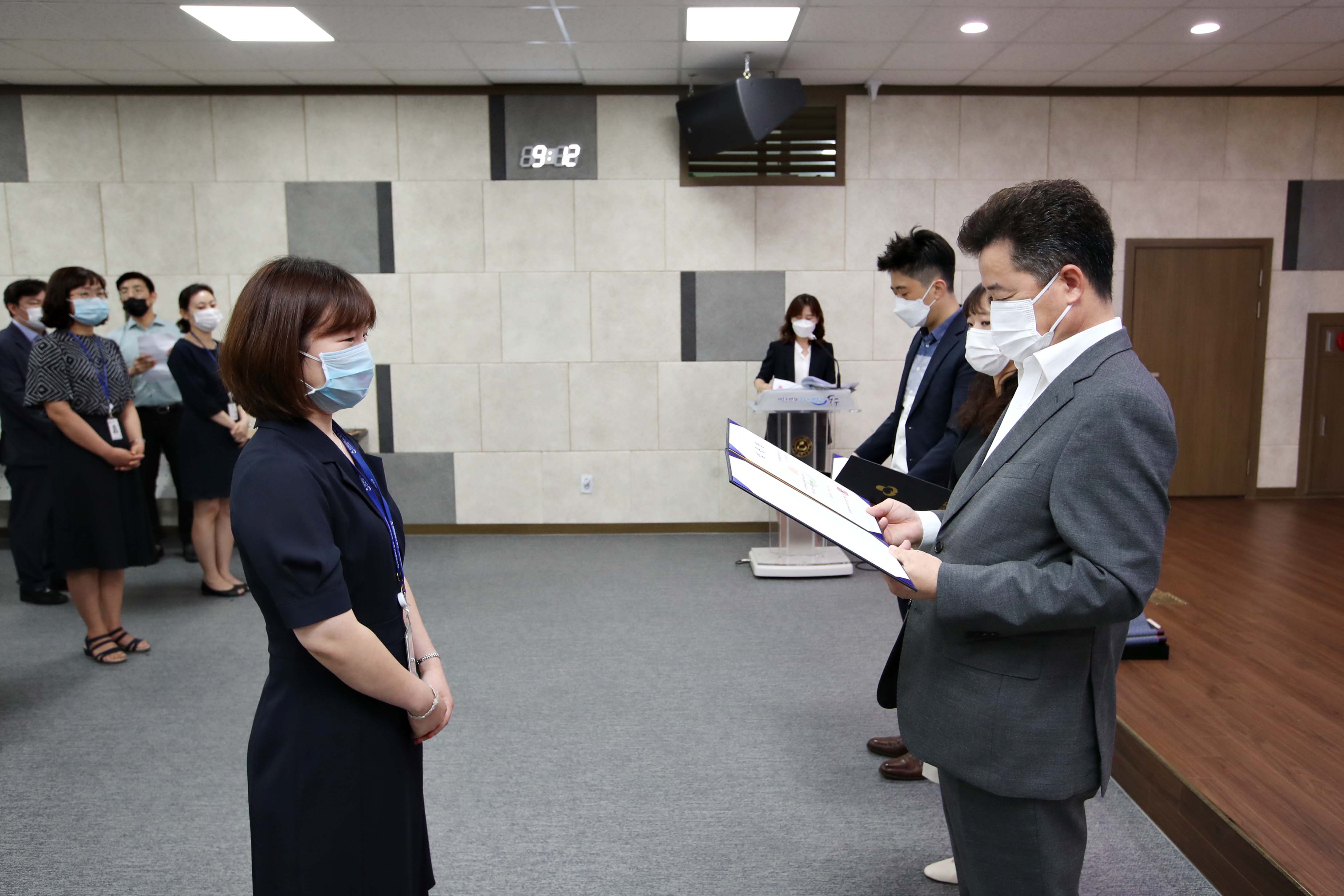 20200701_임용장_수여식11.jpg 이미지