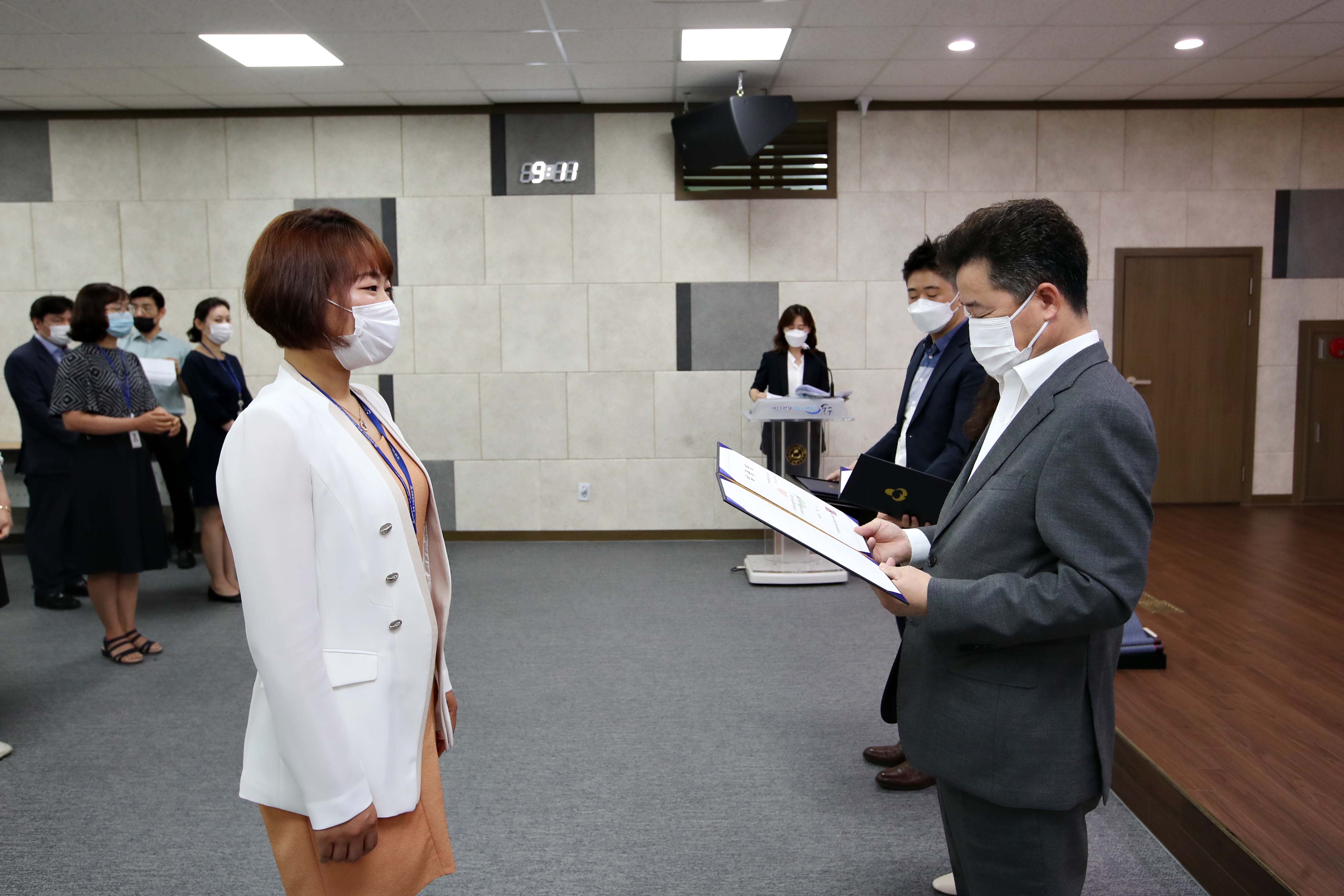 20200701_임용장_수여식14.jpg 이미지