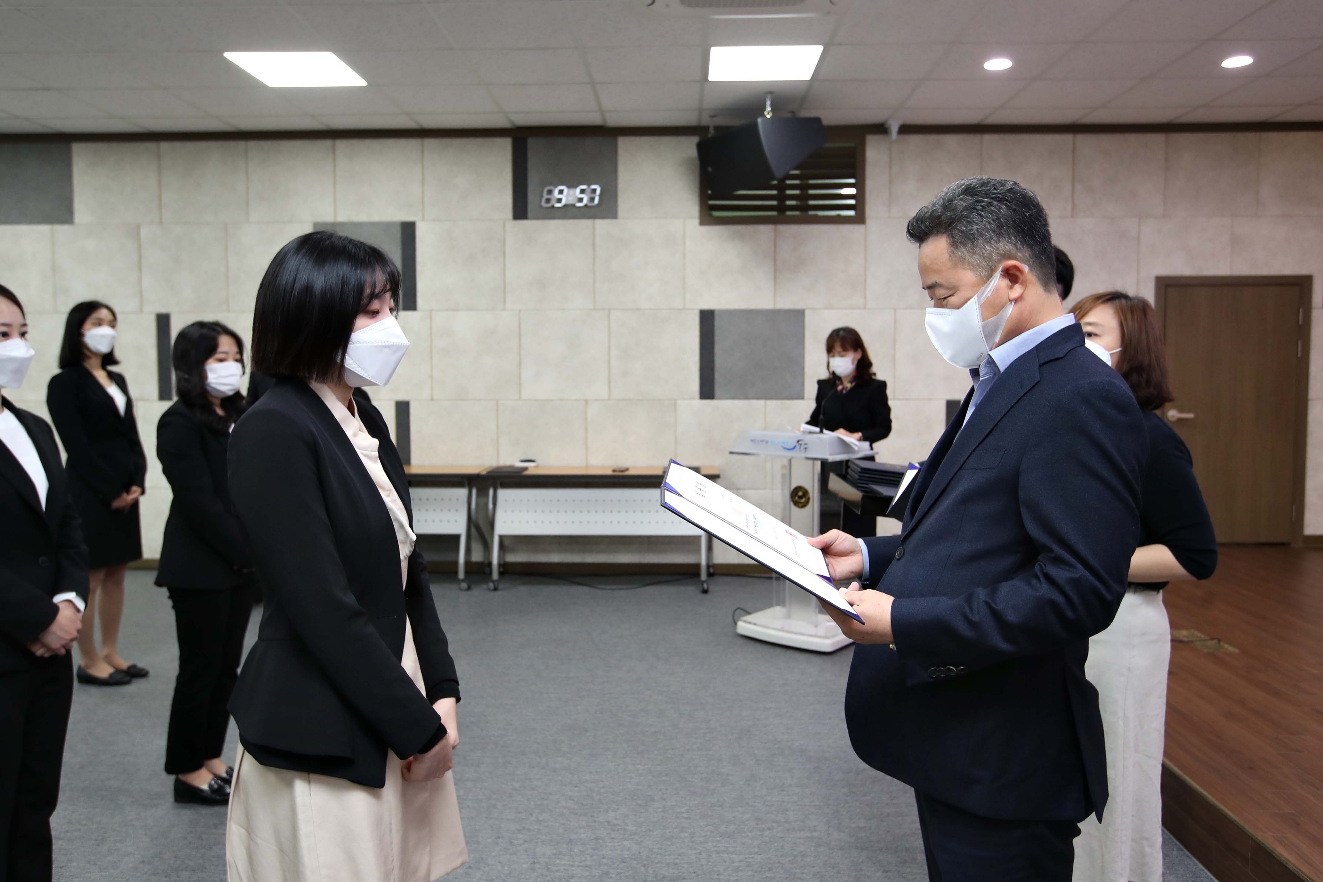 20201007_임용장_수여식8.jpg 이미지