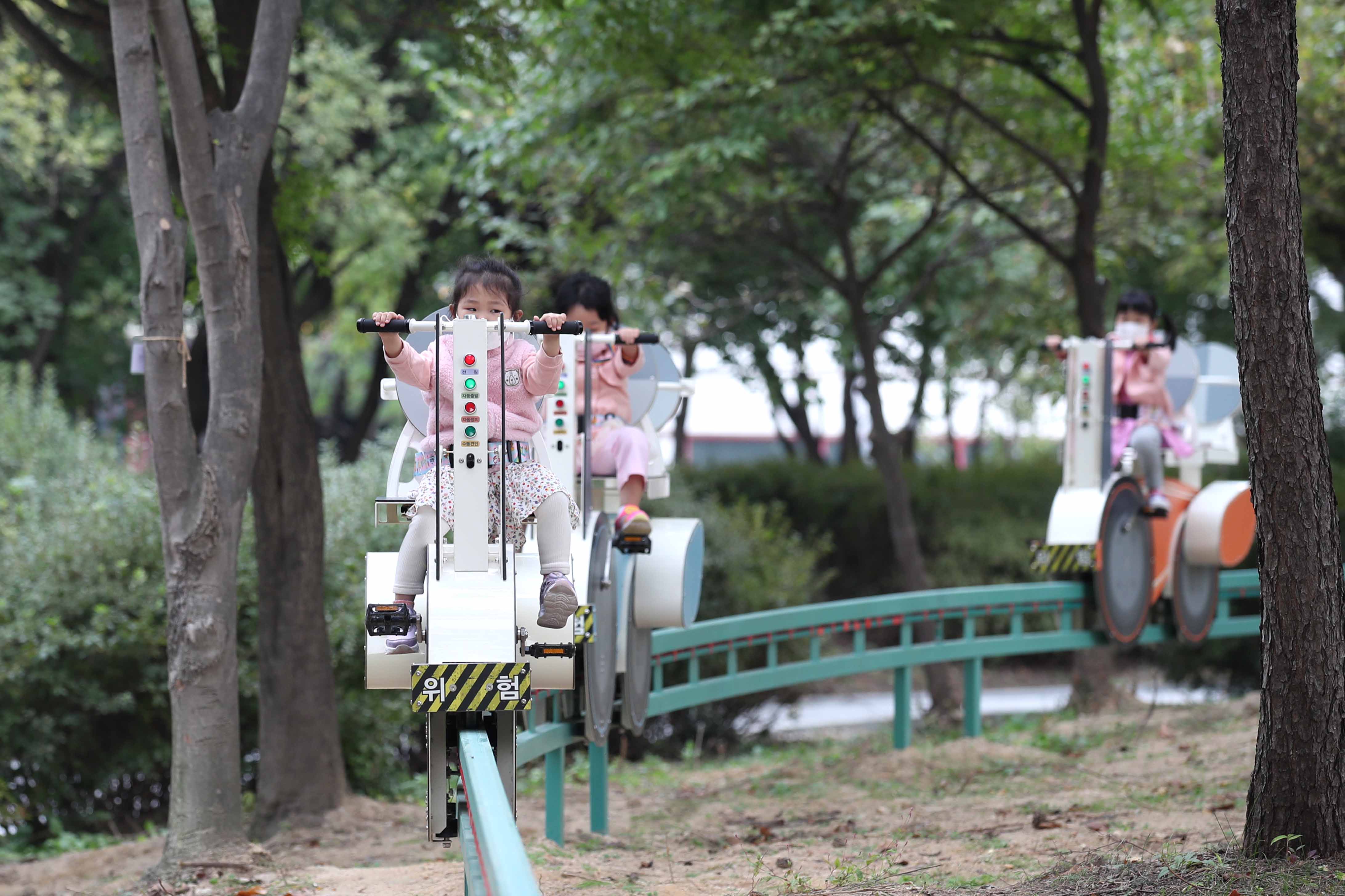 20201016_도심형_휴양시설_어린이_교통교육장_준공식5.jpg 이미지