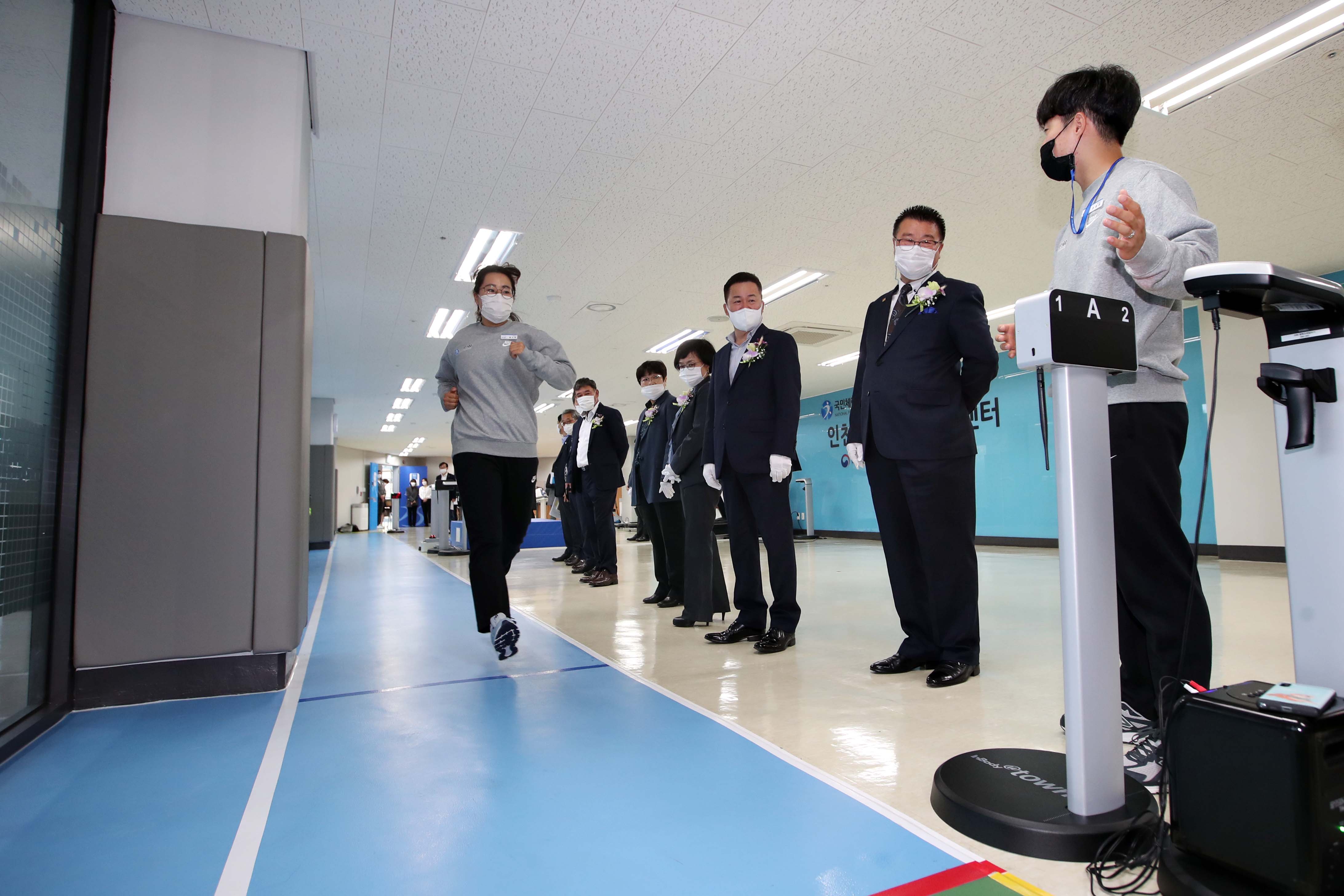 20201020_인천동구_체력인증센터_개소식_및_MOU체결식13.jpg 이미지
