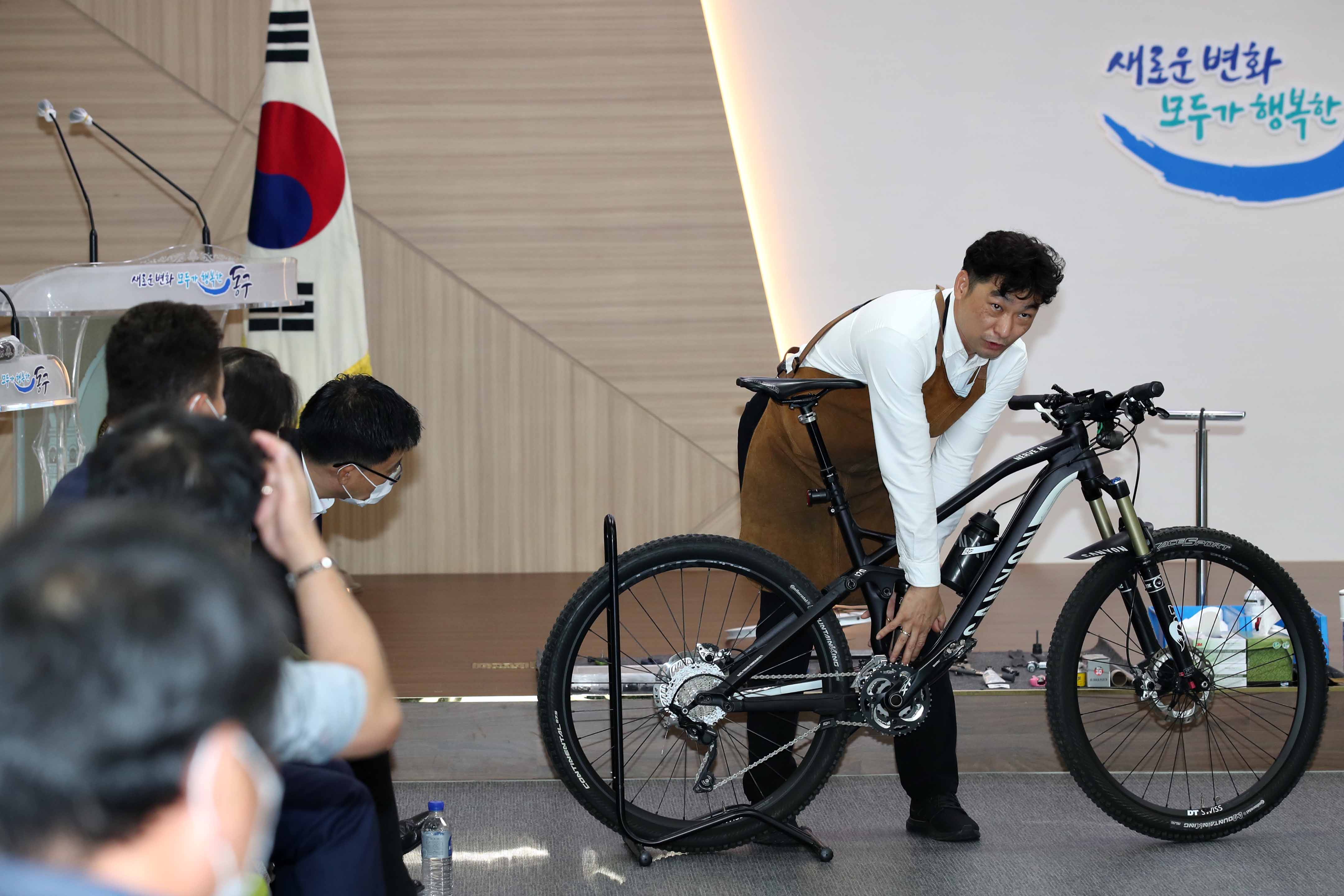 20201028_자전거_정비_교실8.jpg 이미지