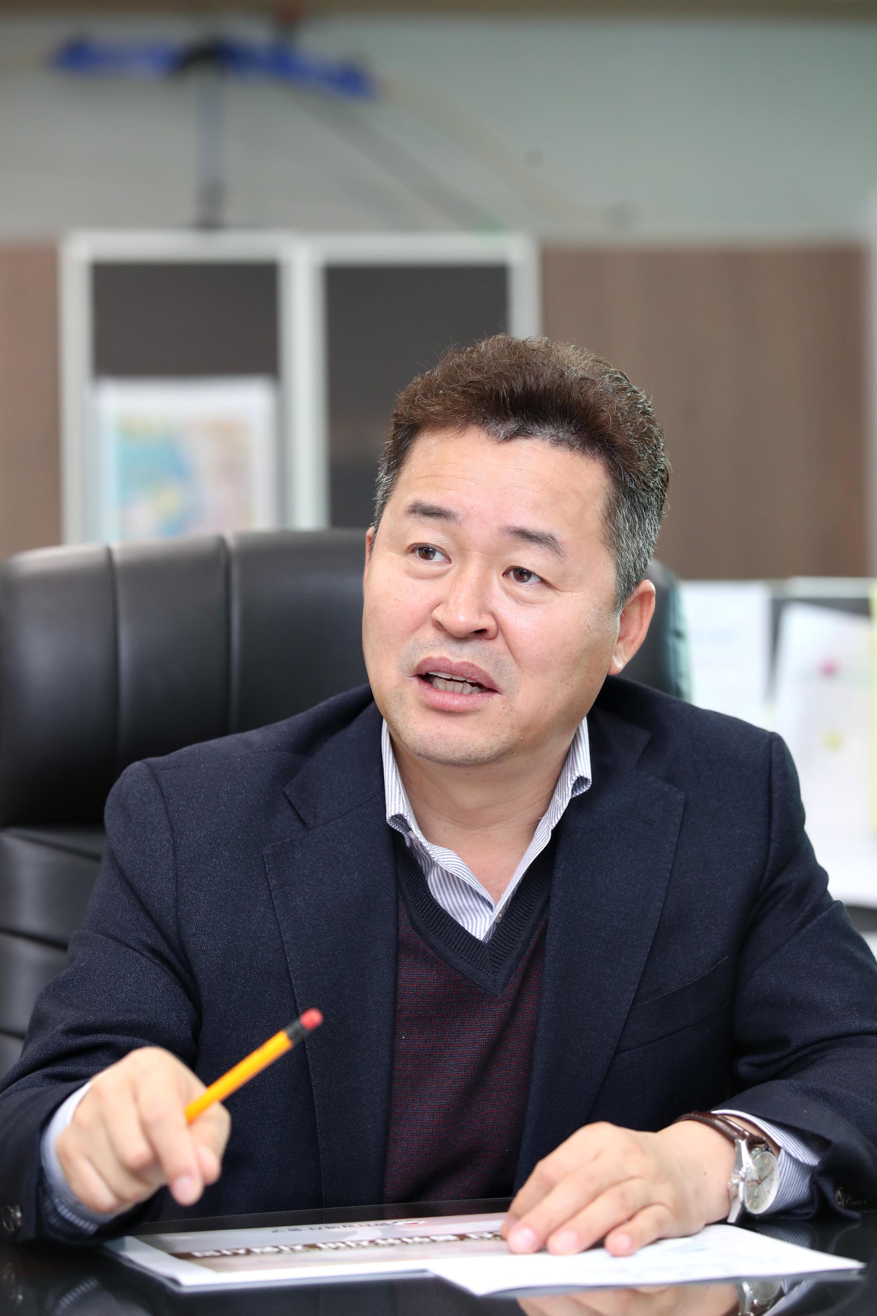 20201127_경인일보_인터뷰3.jpg 이미지