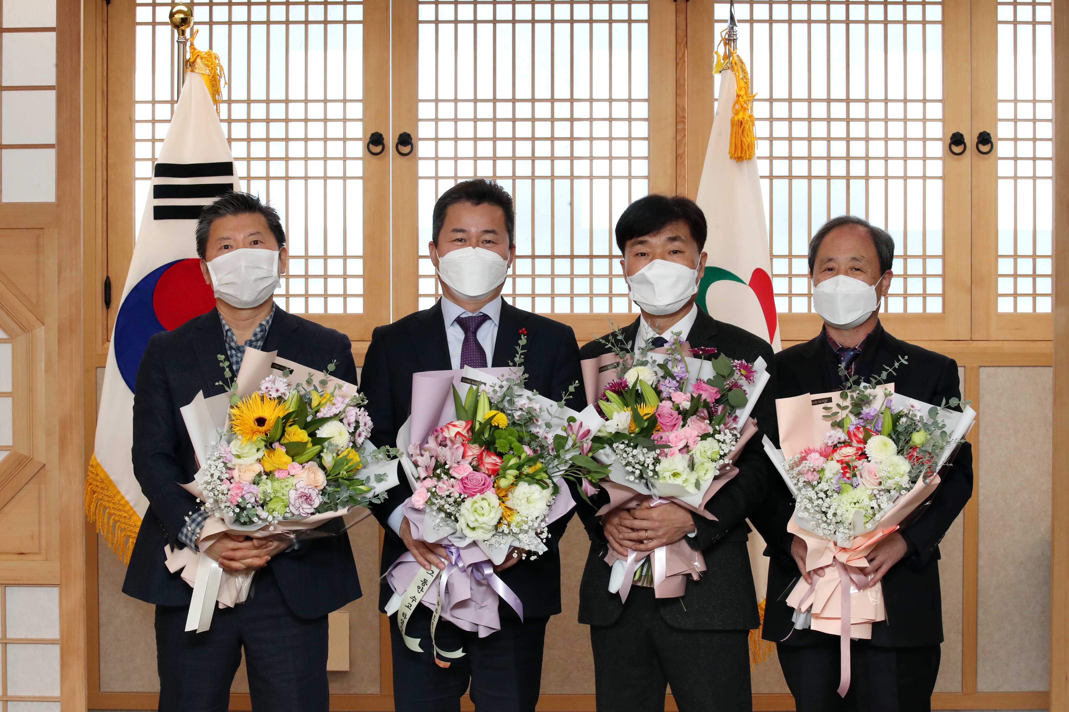20201230_2020년_하반기_공무원_퇴임식1.jpg 이미지