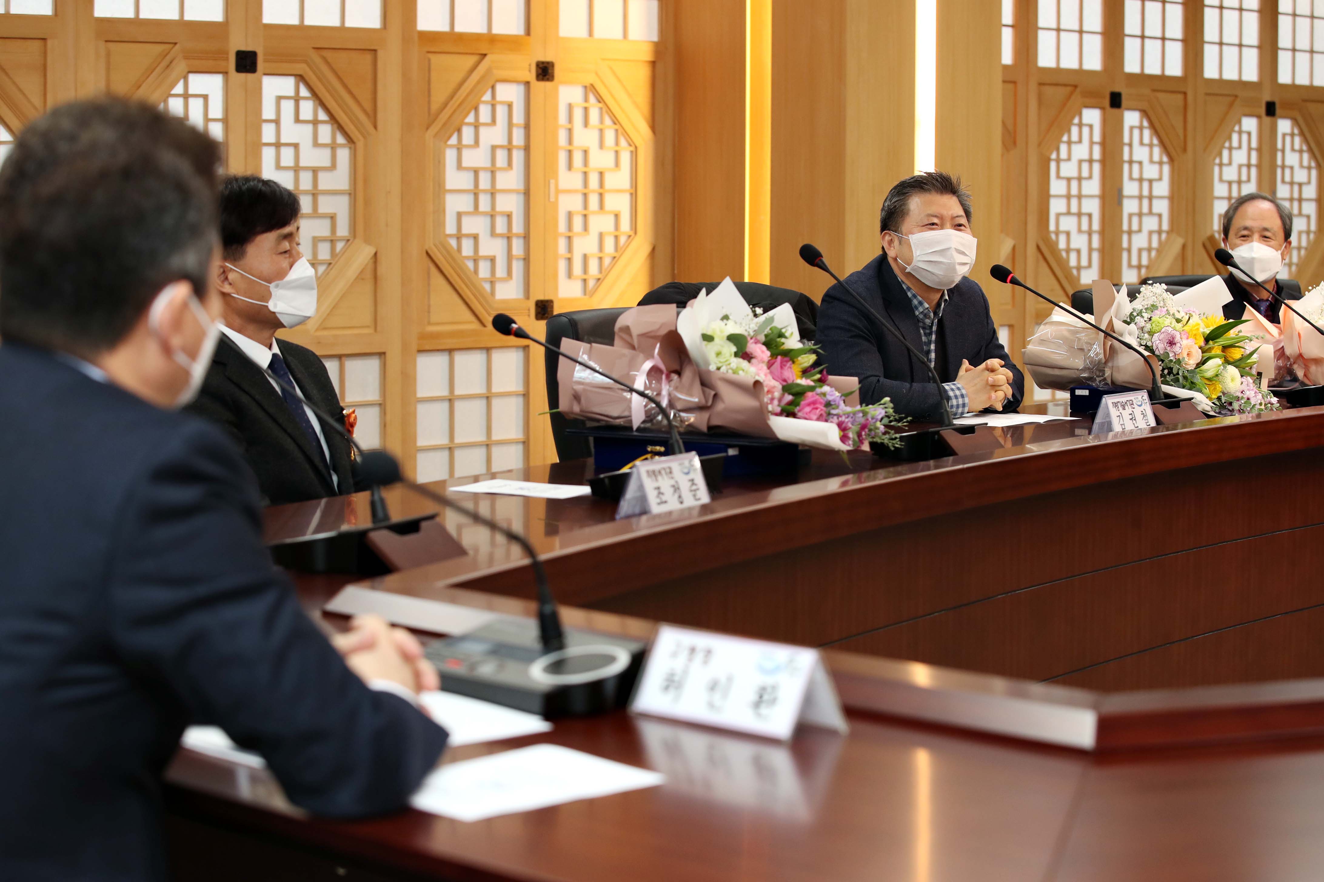 20201230_2020년_하반기_공무원_퇴임식14.jpg 이미지