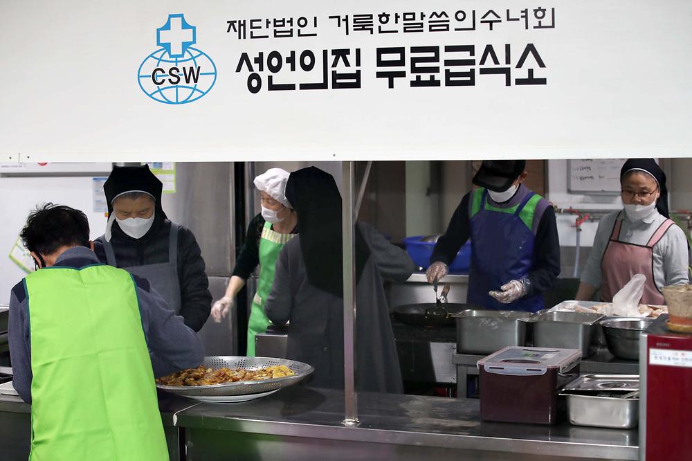 성언의집 코로나19 도시락 봉사 사진
