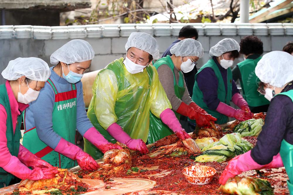 송림4동 김장김치 나눔 사진