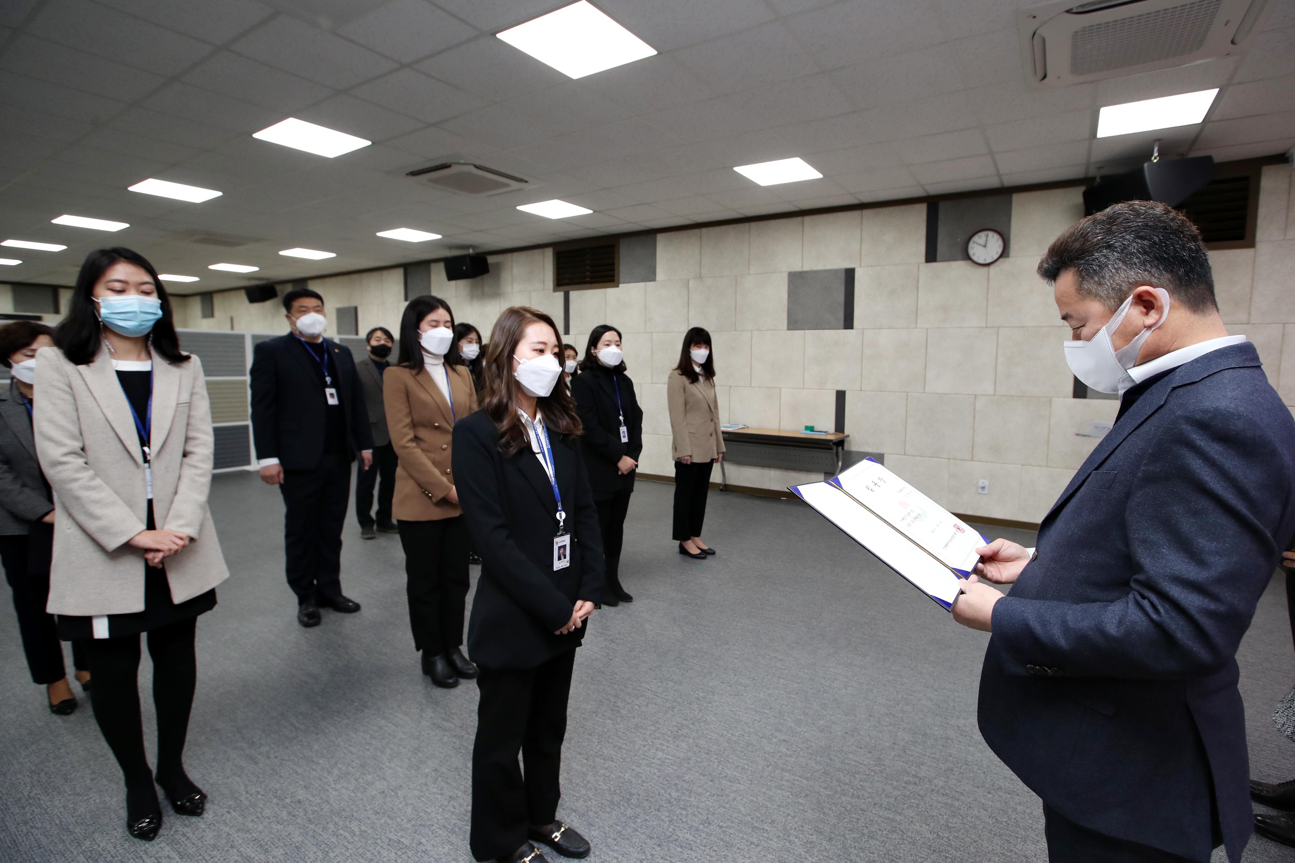 20210104_임용장_수여식9.jpg 이미지