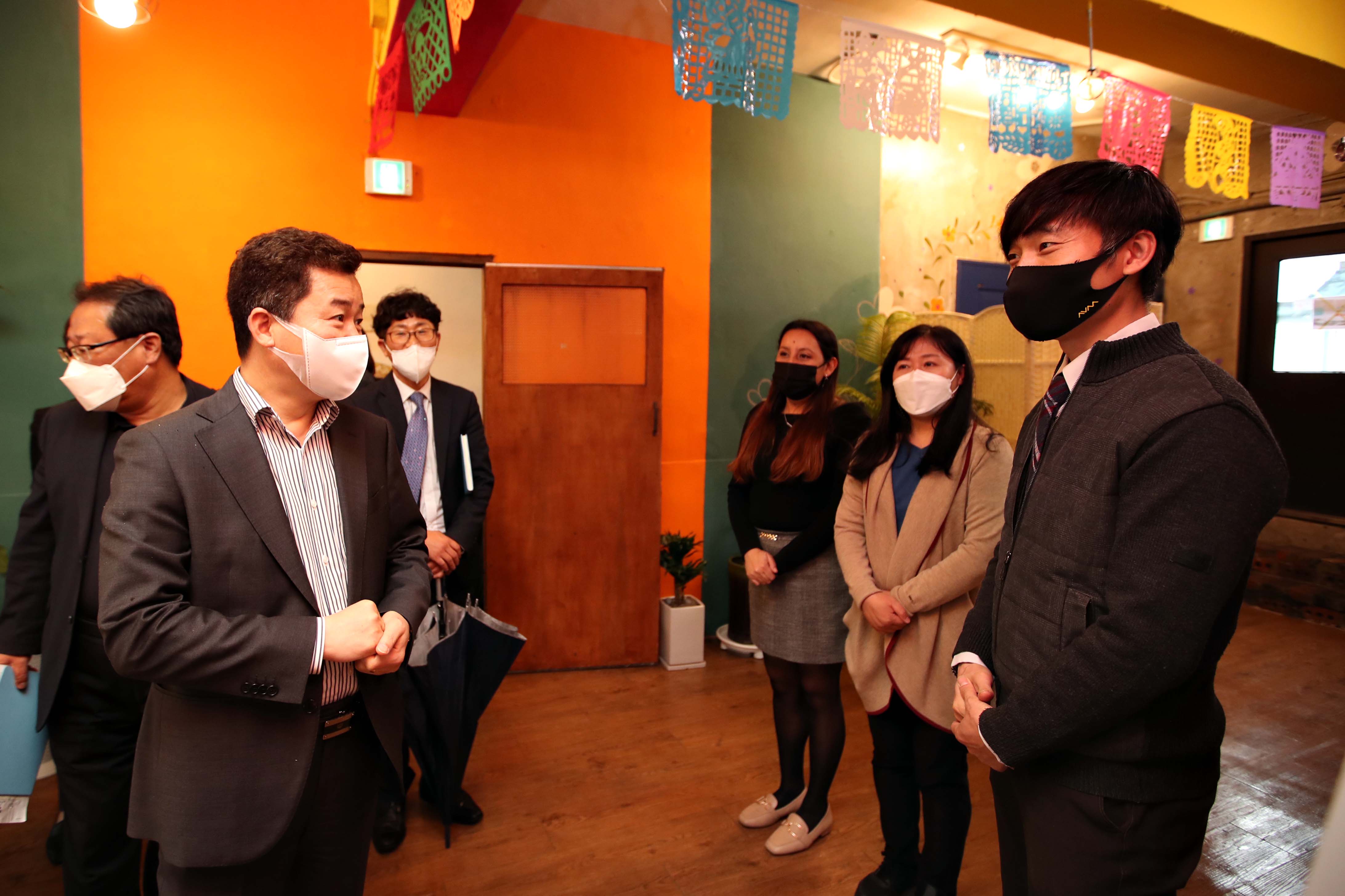 20210412_배다리_문화예술의_거리_조성사업_지원대상자_개업점포_현장_방문20.jpg 이미지