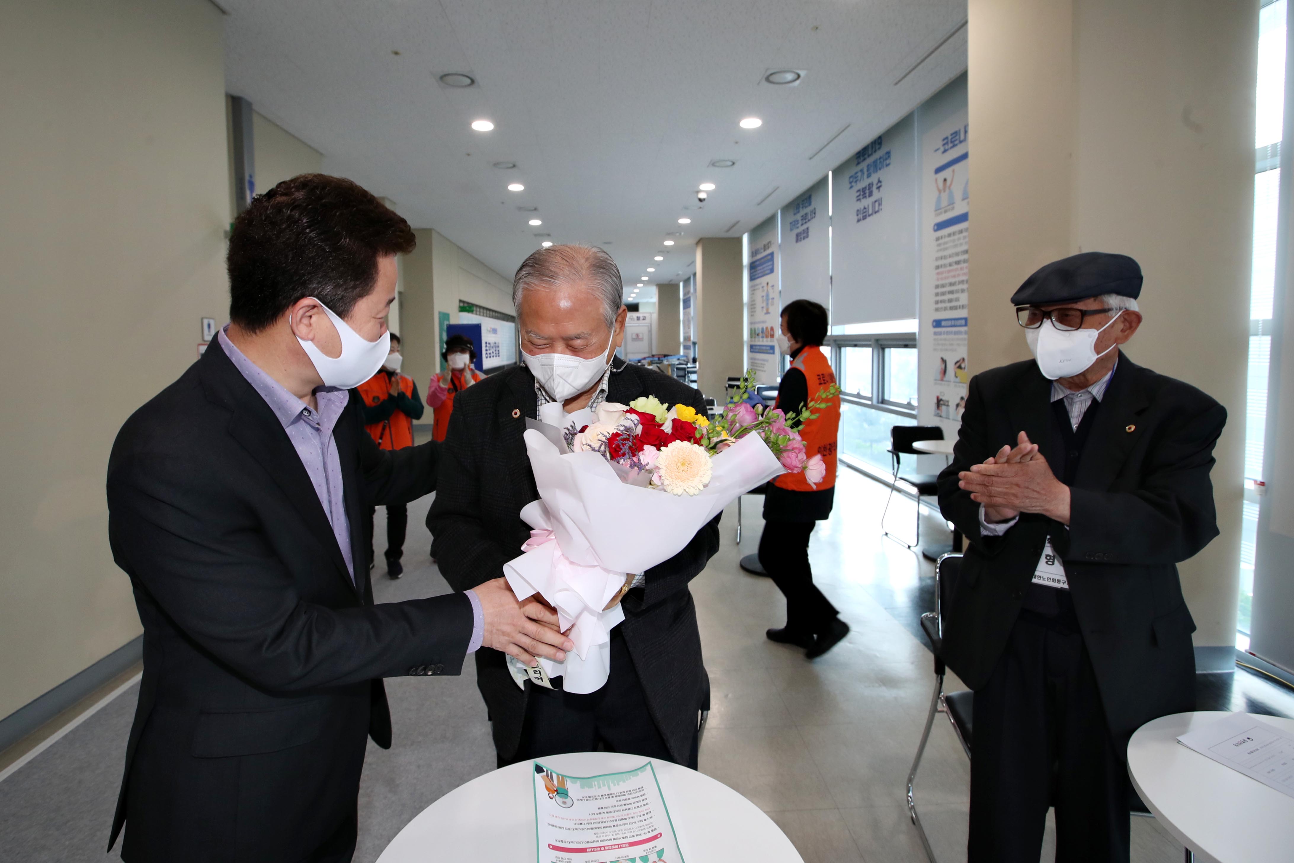 20210415_코로나19_예방_접종_시작12.jpg 이미지