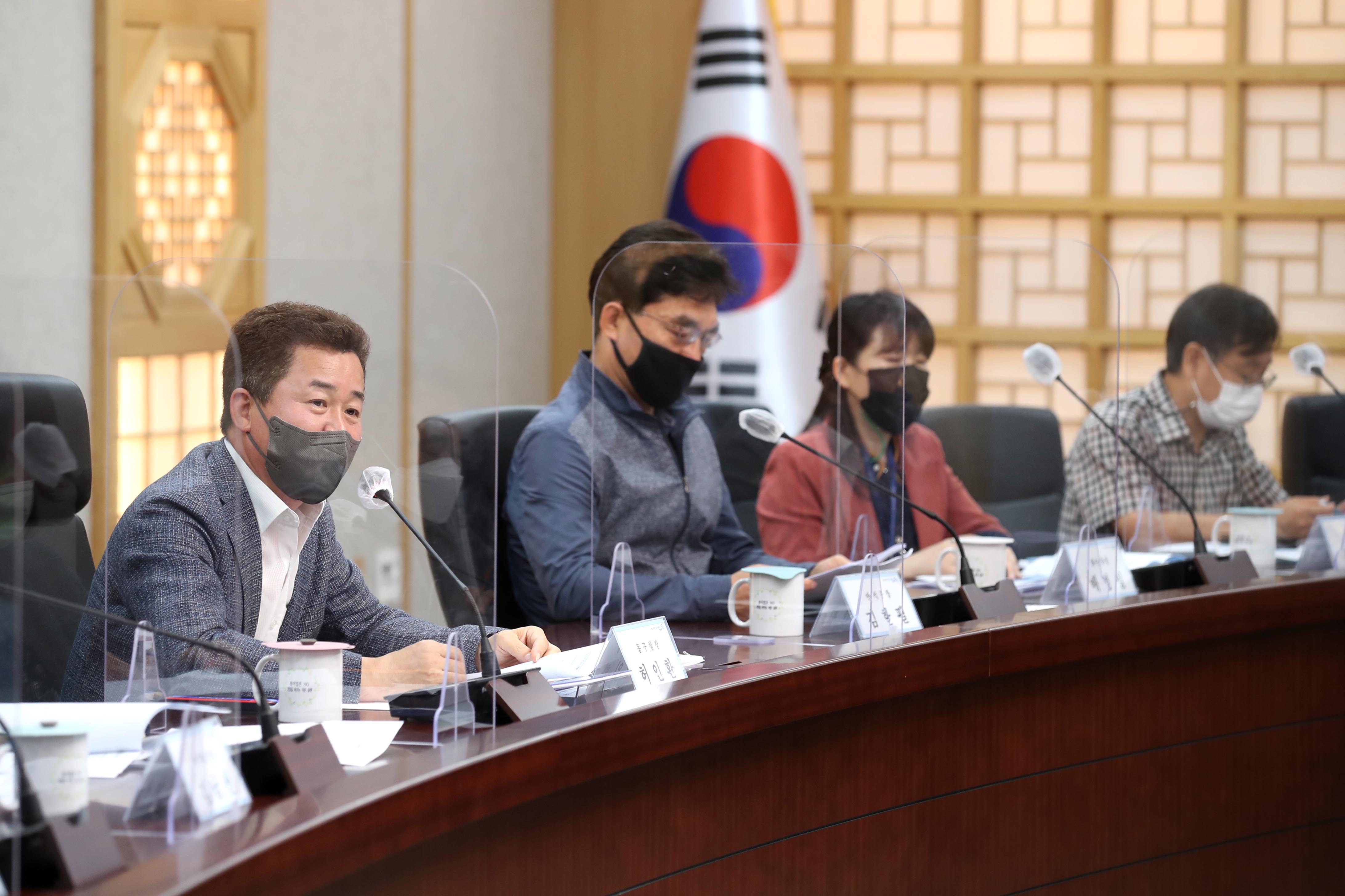20210618_IoT_기반_인공지능_재활용폐기물_그린데이터_플랫폼_구축사업_합동_현장_착수보고회10.jpg 이미지