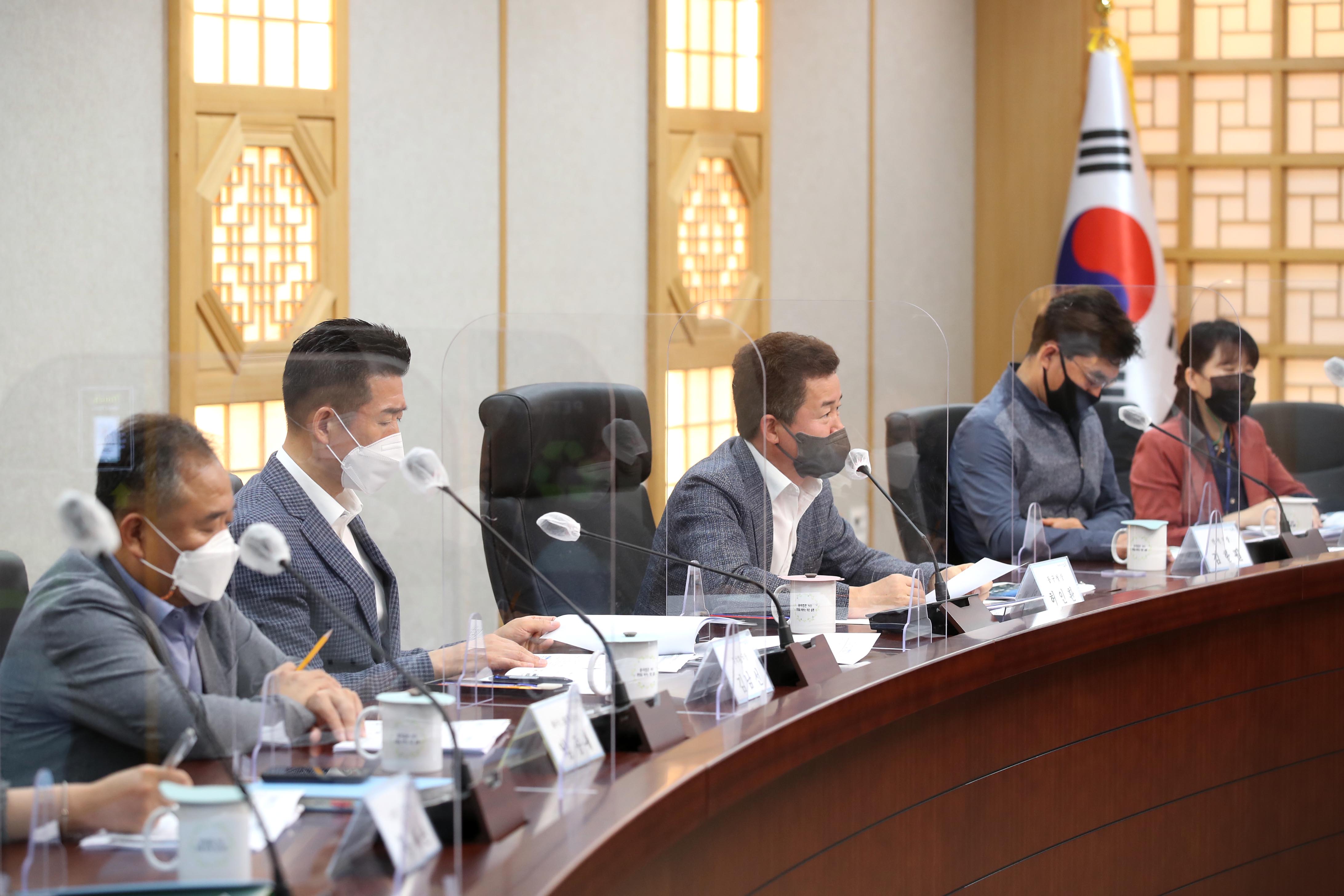 20210618_IoT_기반_인공지능_재활용폐기물_그린데이터_플랫폼_구축사업_합동_현장_착수보고회11.jpg 이미지