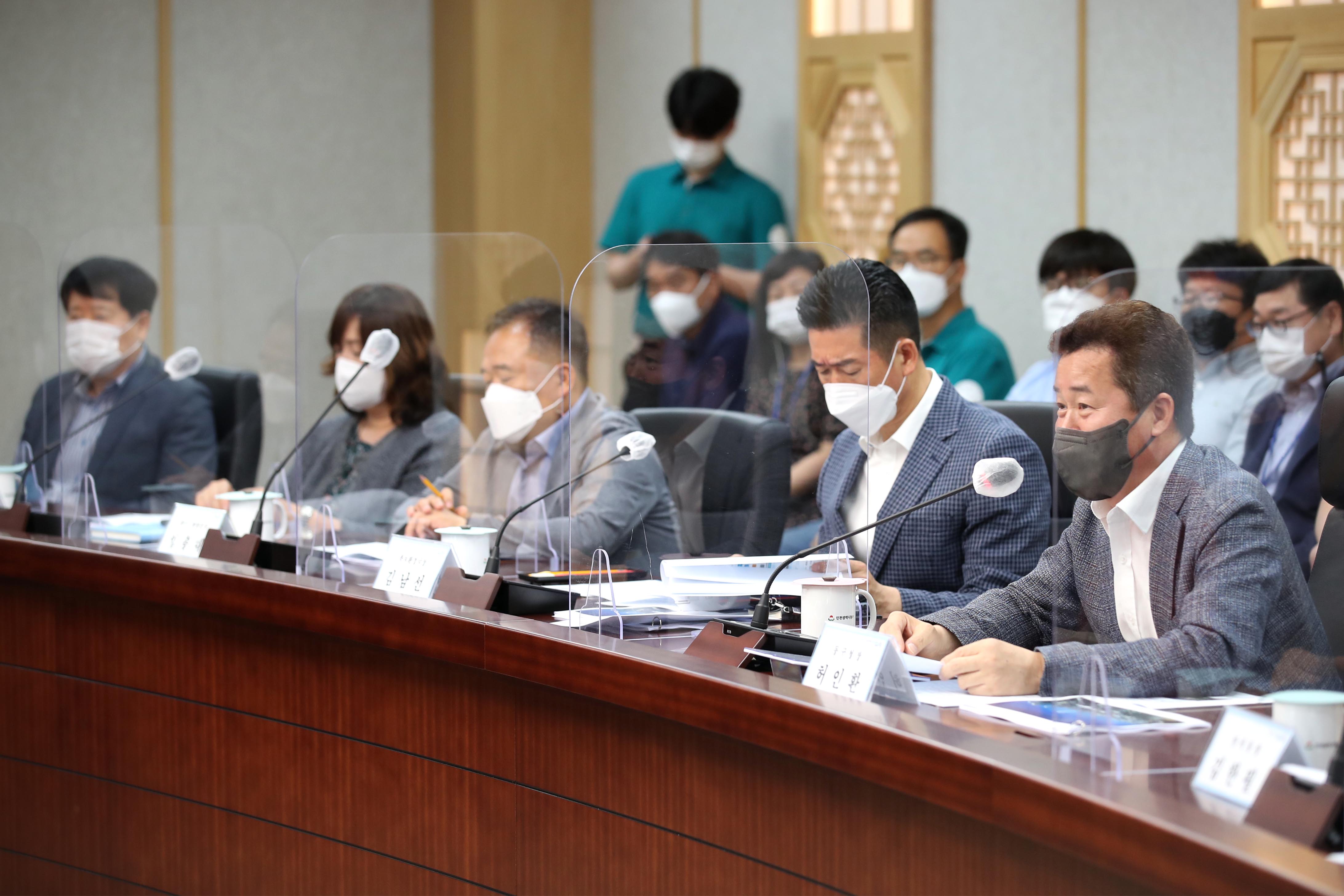 20210618_IoT_기반_인공지능_재활용폐기물_그린데이터_플랫폼_구축사업_합동_현장_착수보고회14.jpg 이미지