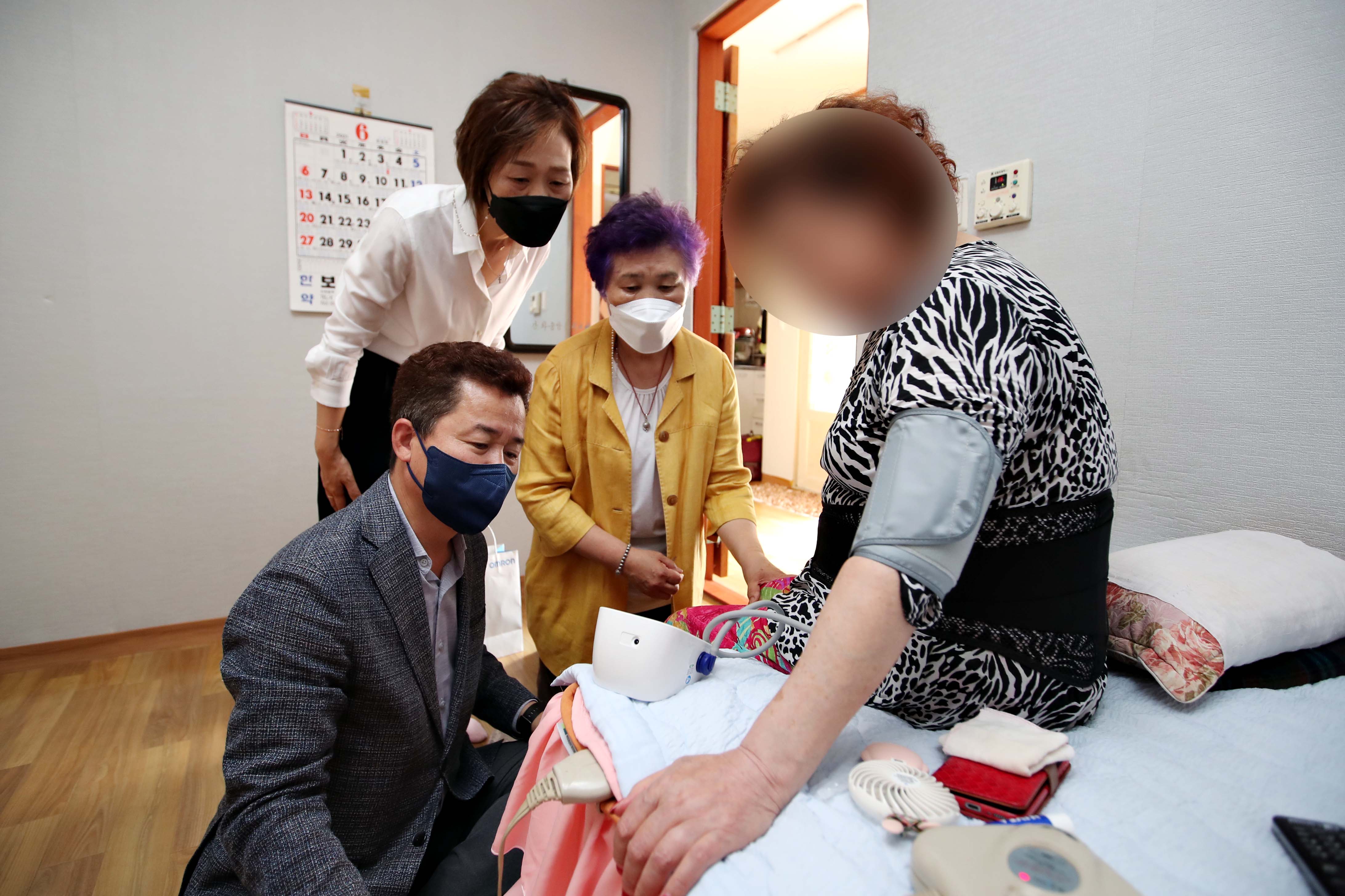 20210623_금창동_지역사회보장협의체_건강_튼튼_혈압케어서비스4.jpg 이미지
