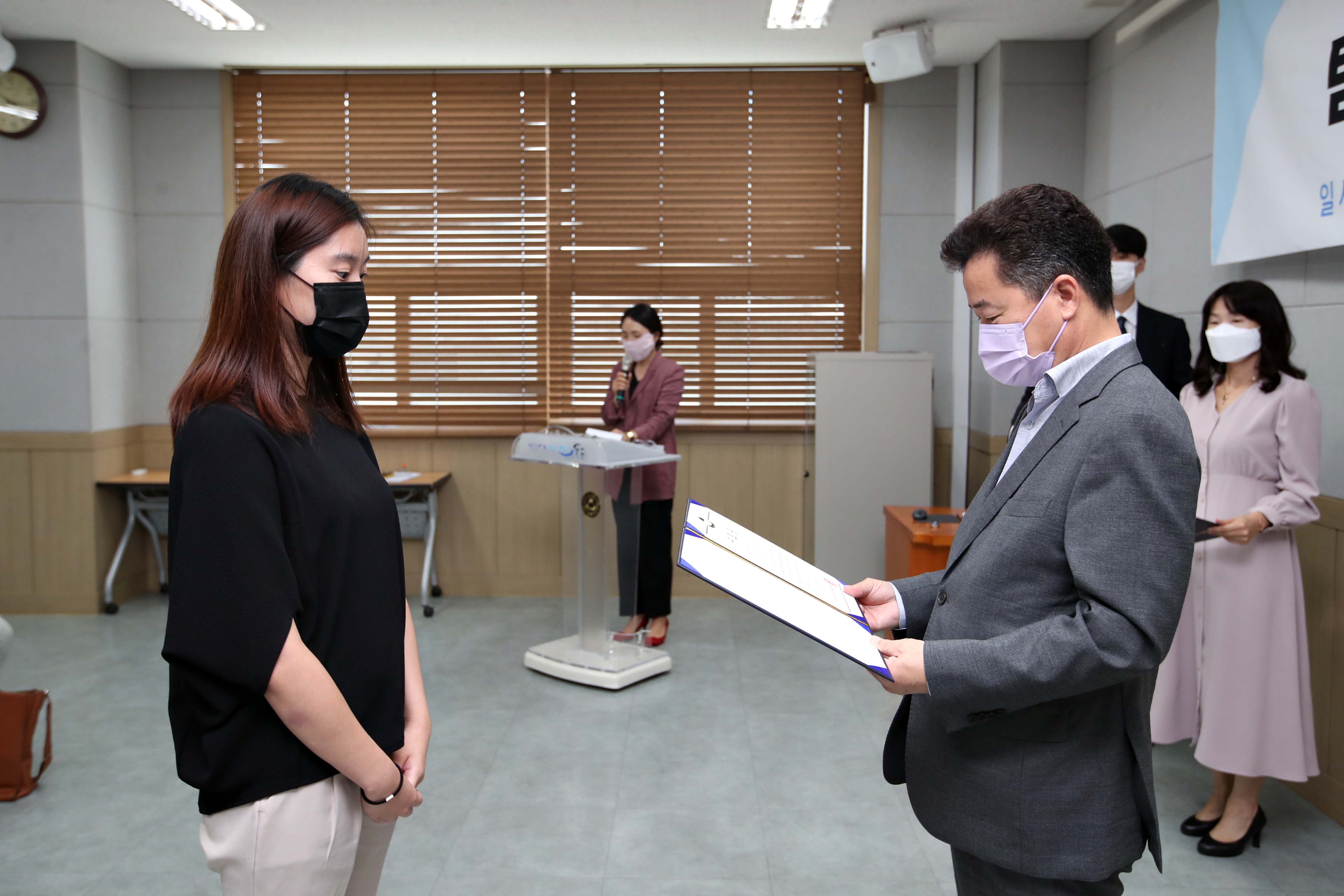 20210917_2021년_동구_청년_디지털콘텐츠제작_양성과정_팀프로젝트_성과_발표회_및_수료식_(8).jpg 이미지