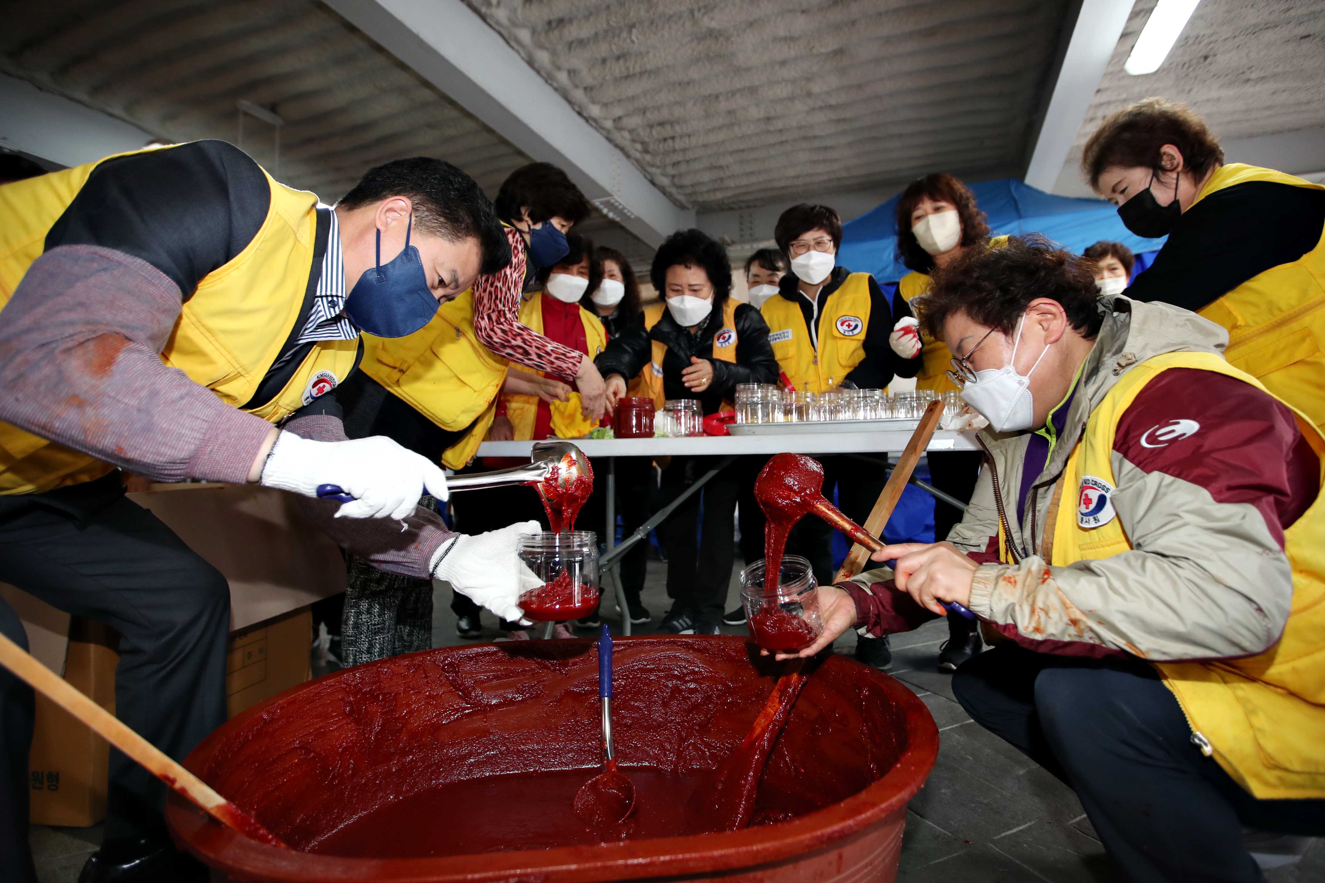 20211103_대한적십자사_동구지구협의회_사랑의_고추장_만들기4.jpg 이미지