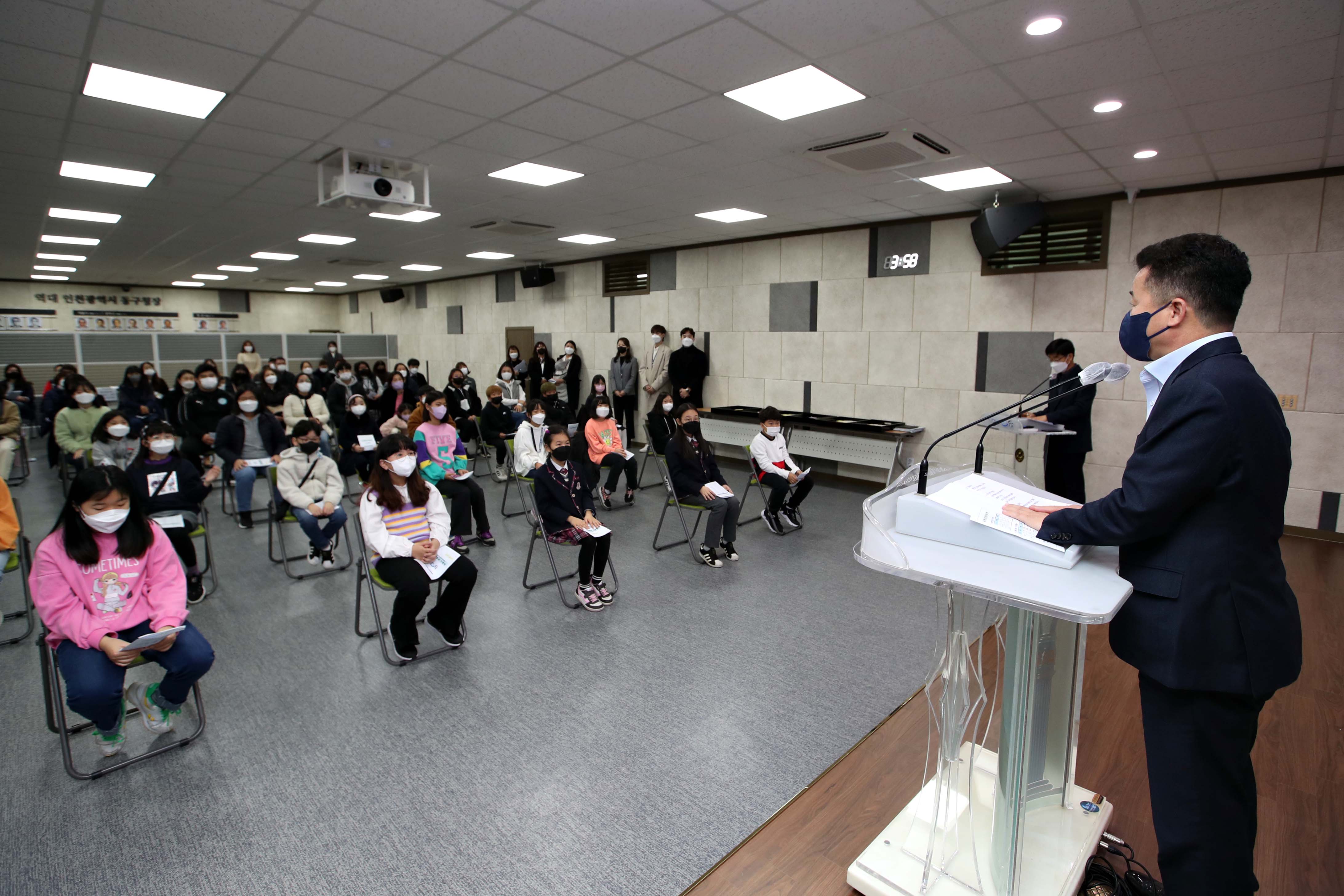 20211110_2021년도_창의인재_특기장학생_장학증서_수여식10.jpg 이미지