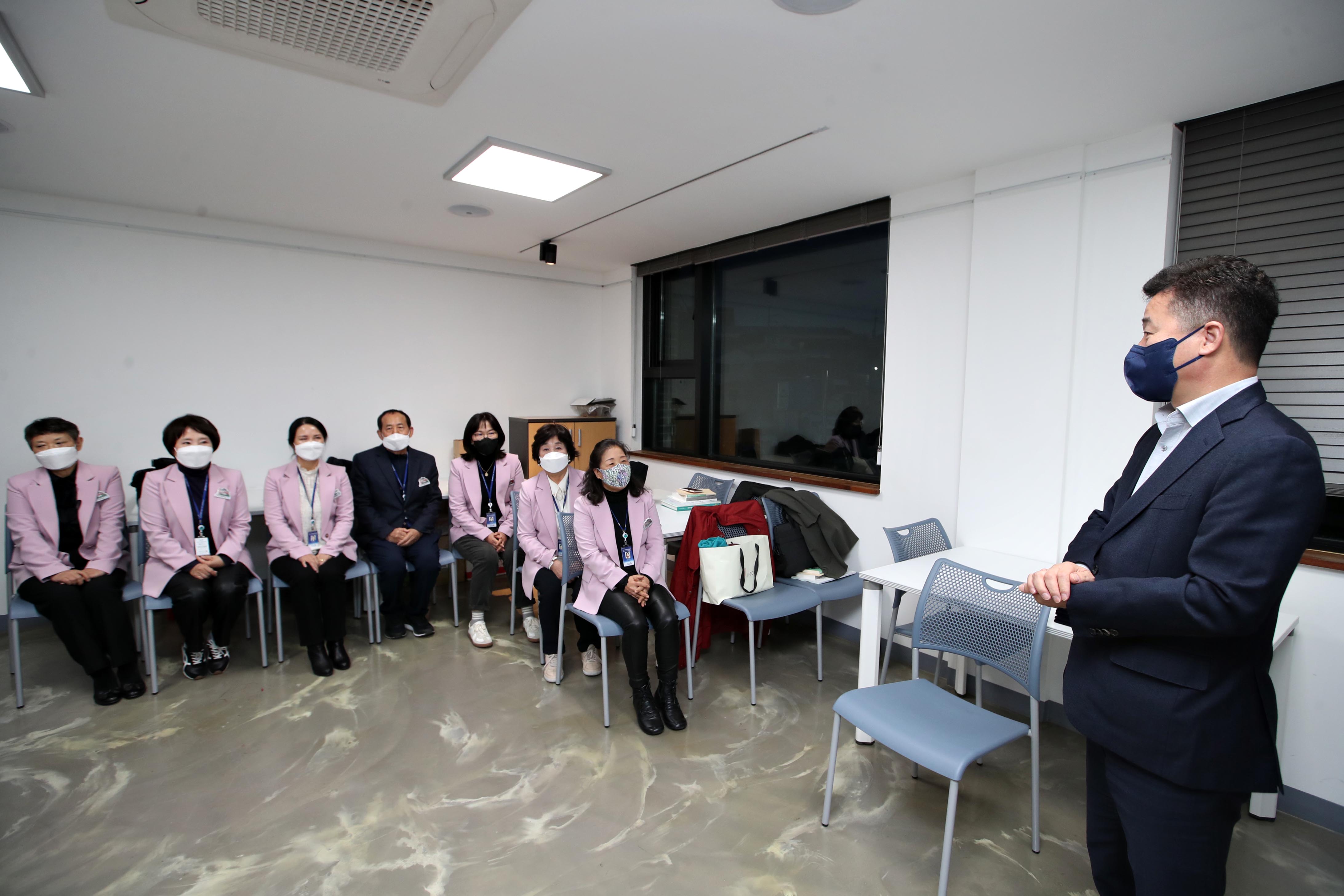 20211112_2021년_동구역사문화해설사_수료증_수여식11.jpg 이미지