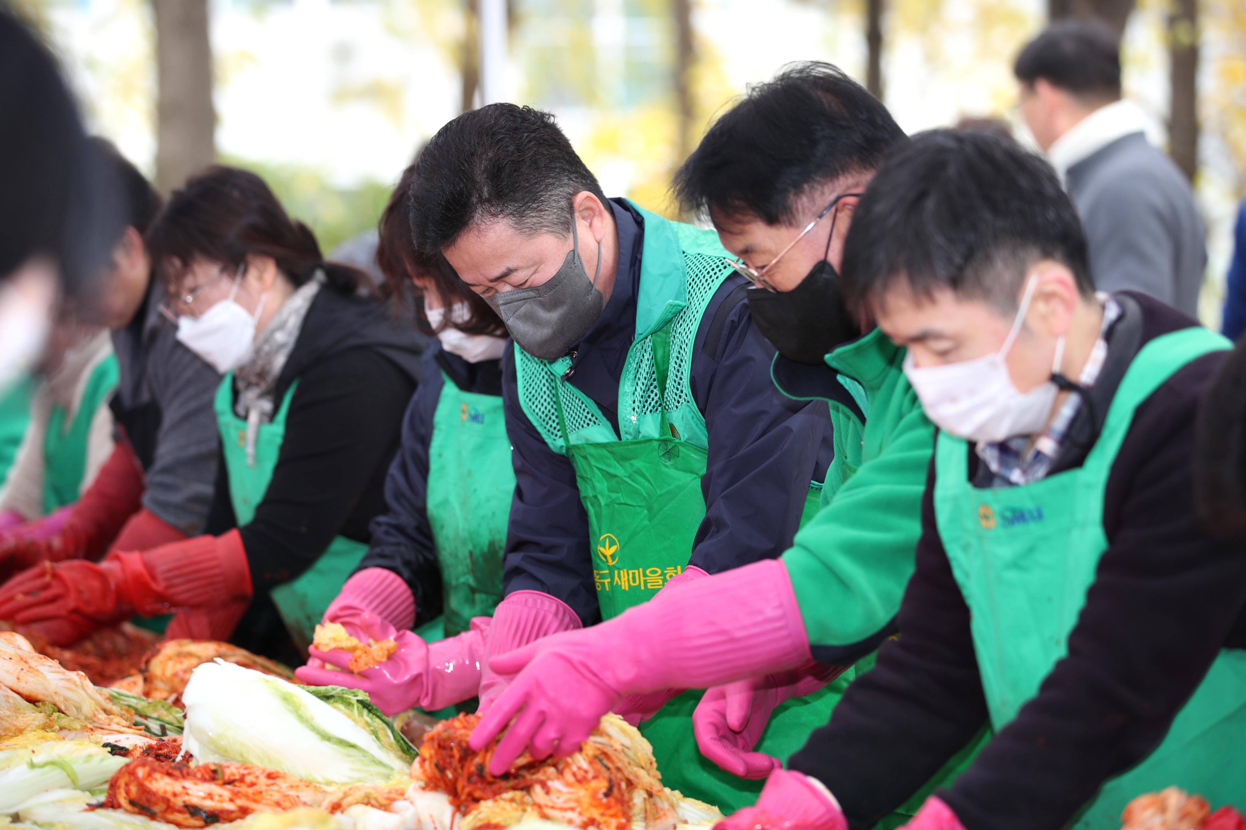 20211123_송현3동_사랑의_김장_나눔_행사1.jpg 이미지