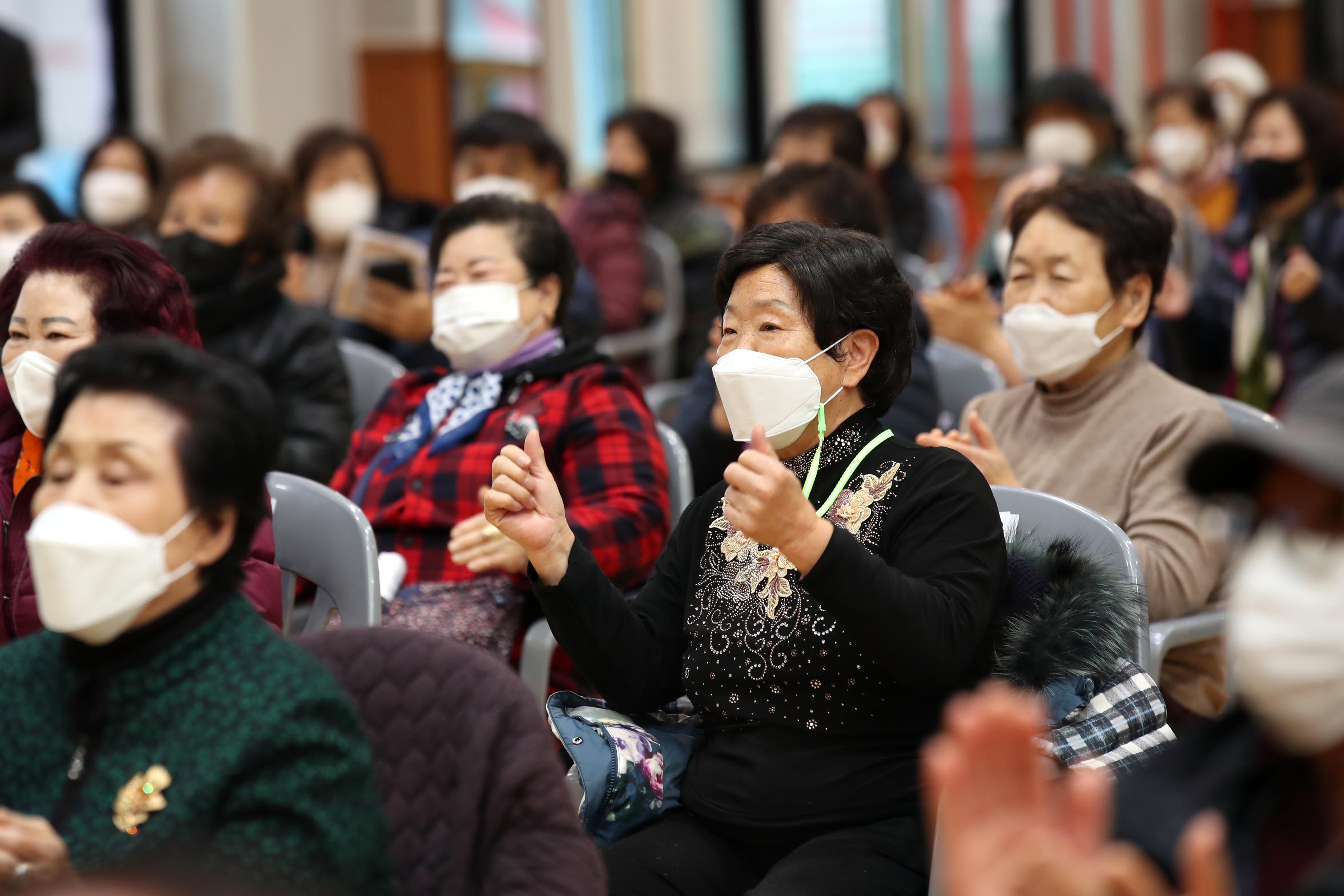 20211126_2021년_노인일자리_및_사회활동_지원사업_평가회(2차)13.jpg 이미지