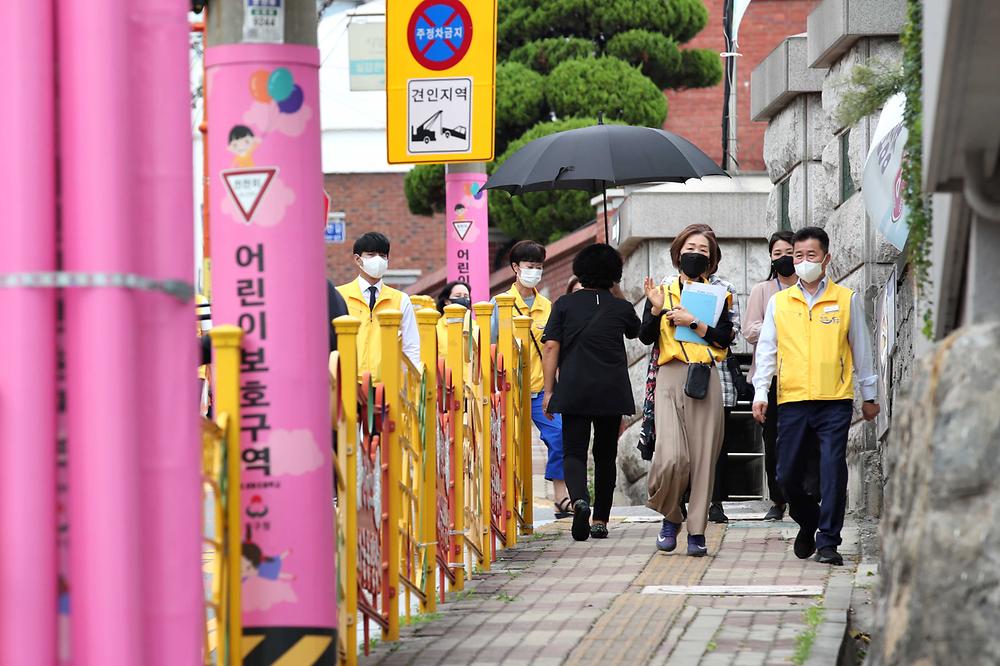 금창동 현장톡톡 구청장실 사진