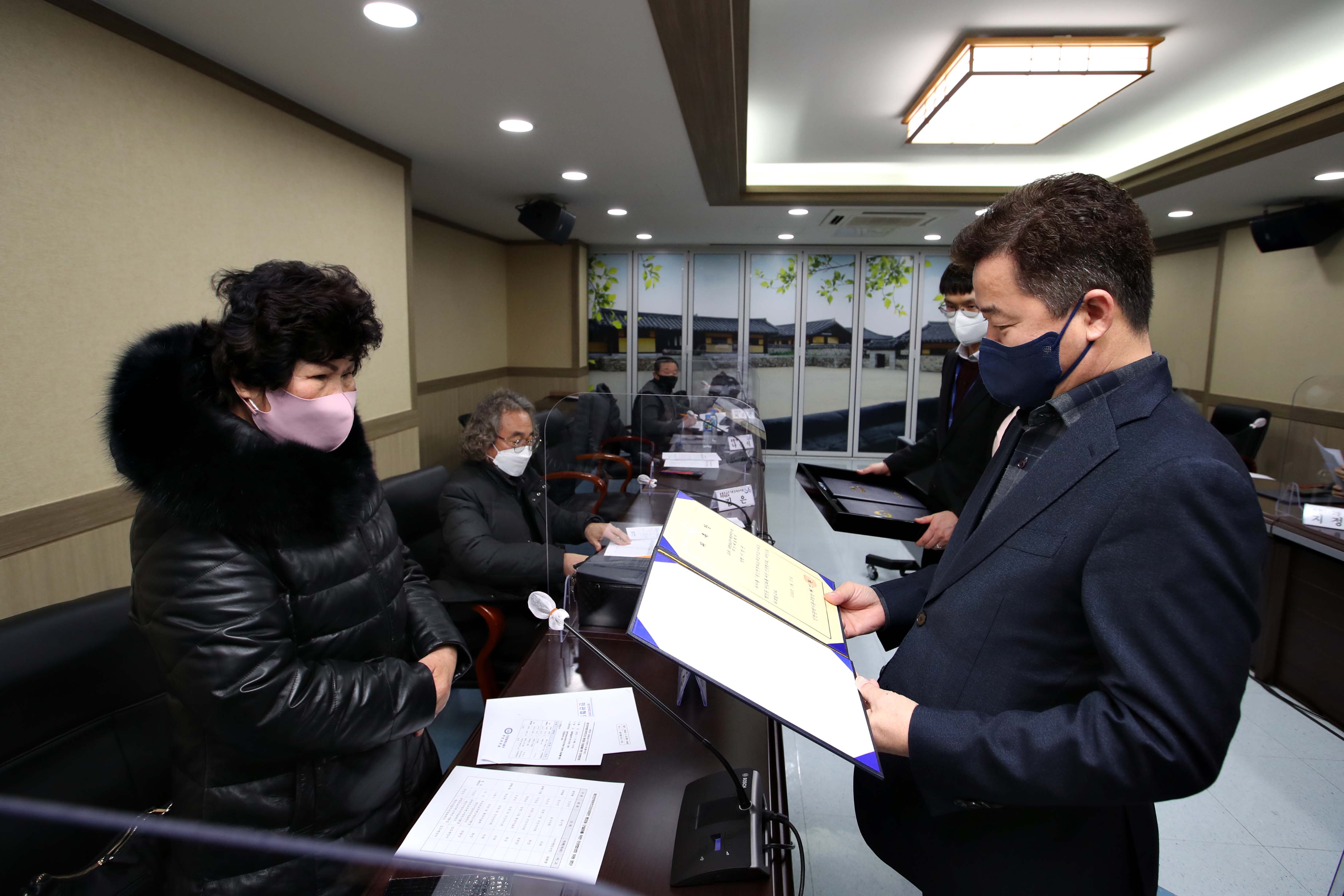 20220127_동인천역파크푸르지오아파트_행정동_단일화를_위한_민관협의회_위촉장_수여식8.jpg 이미지