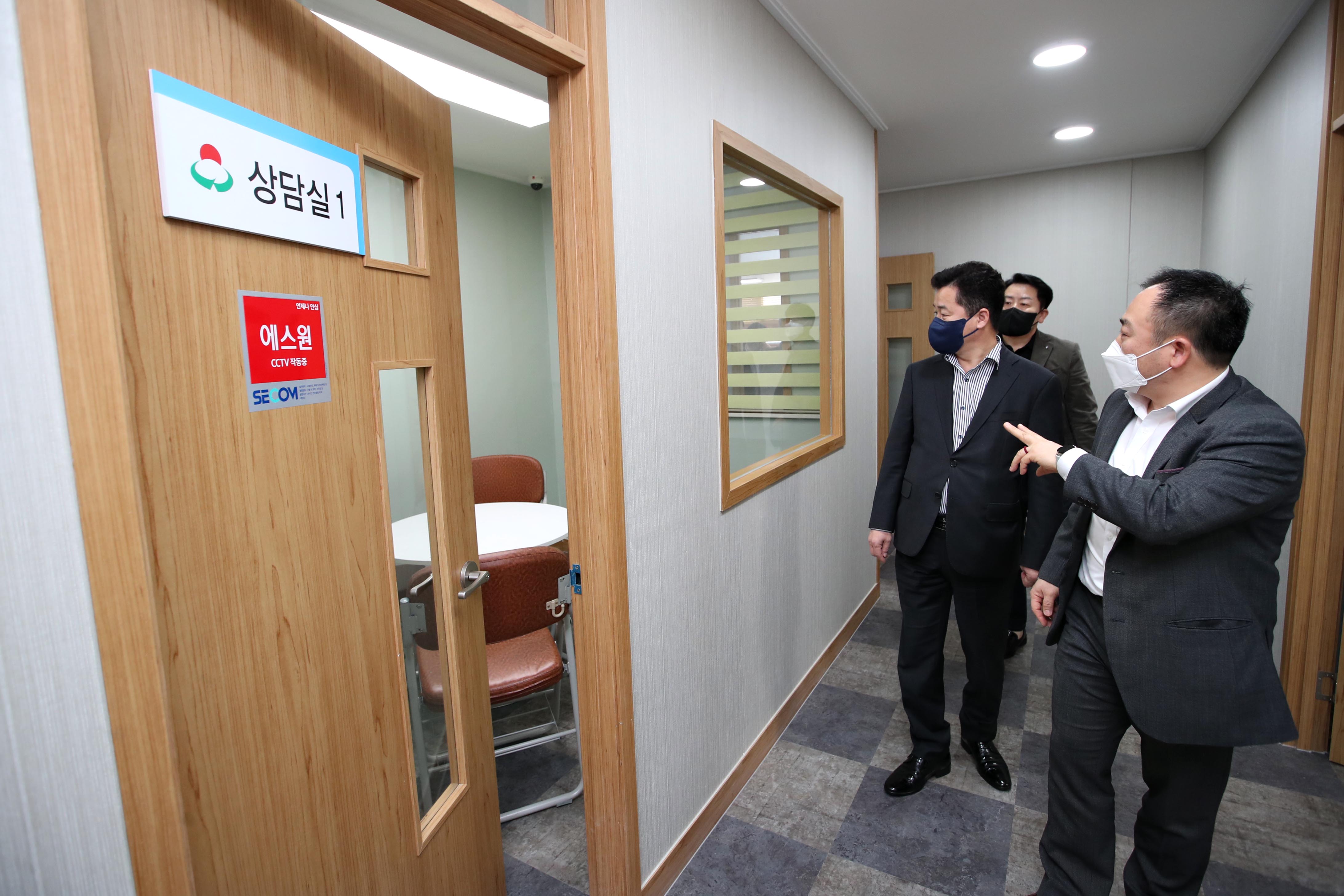 20220329_인천동구지역자활센터_확장_이전_개소식4.jpg 이미지