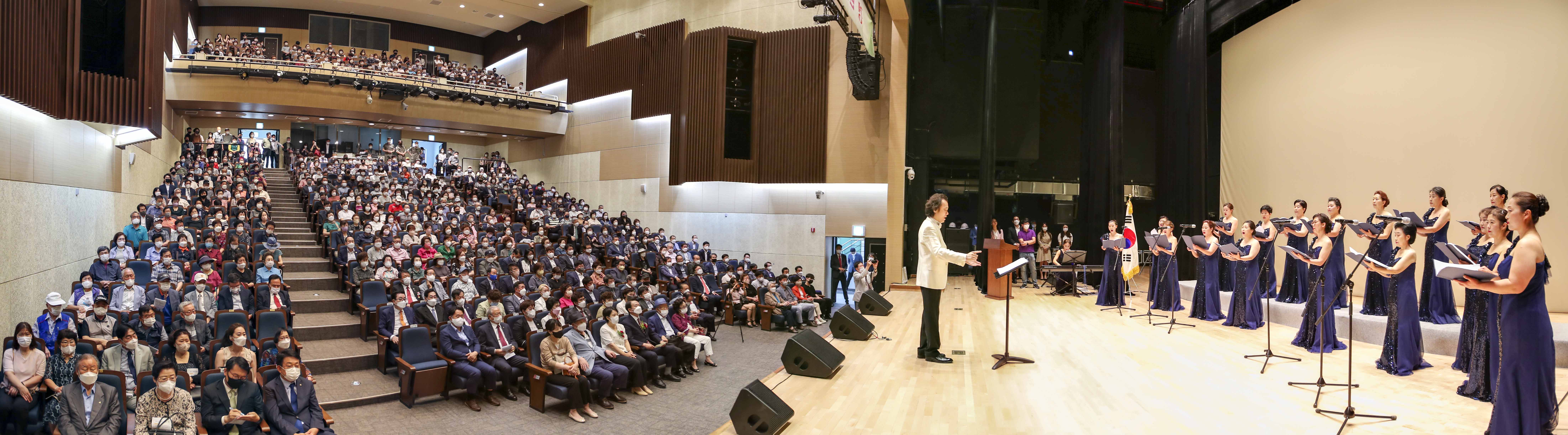 20220701_민선8기_김찬진_동구청장_취임식_파노라마.jpg 이미지