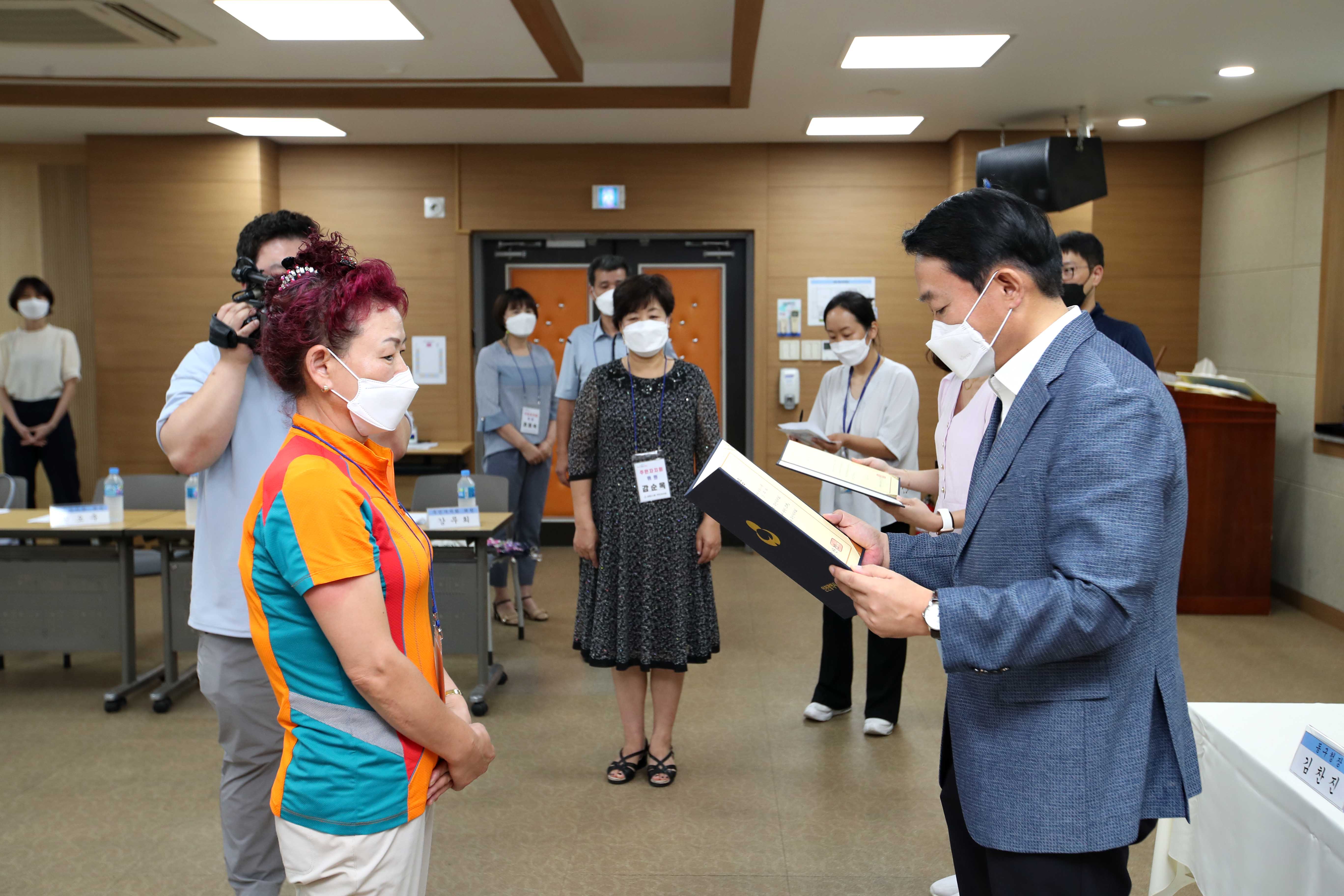 20220804_제2기_주민자치회_위원_위촉식_송림35동8.jpg 이미지