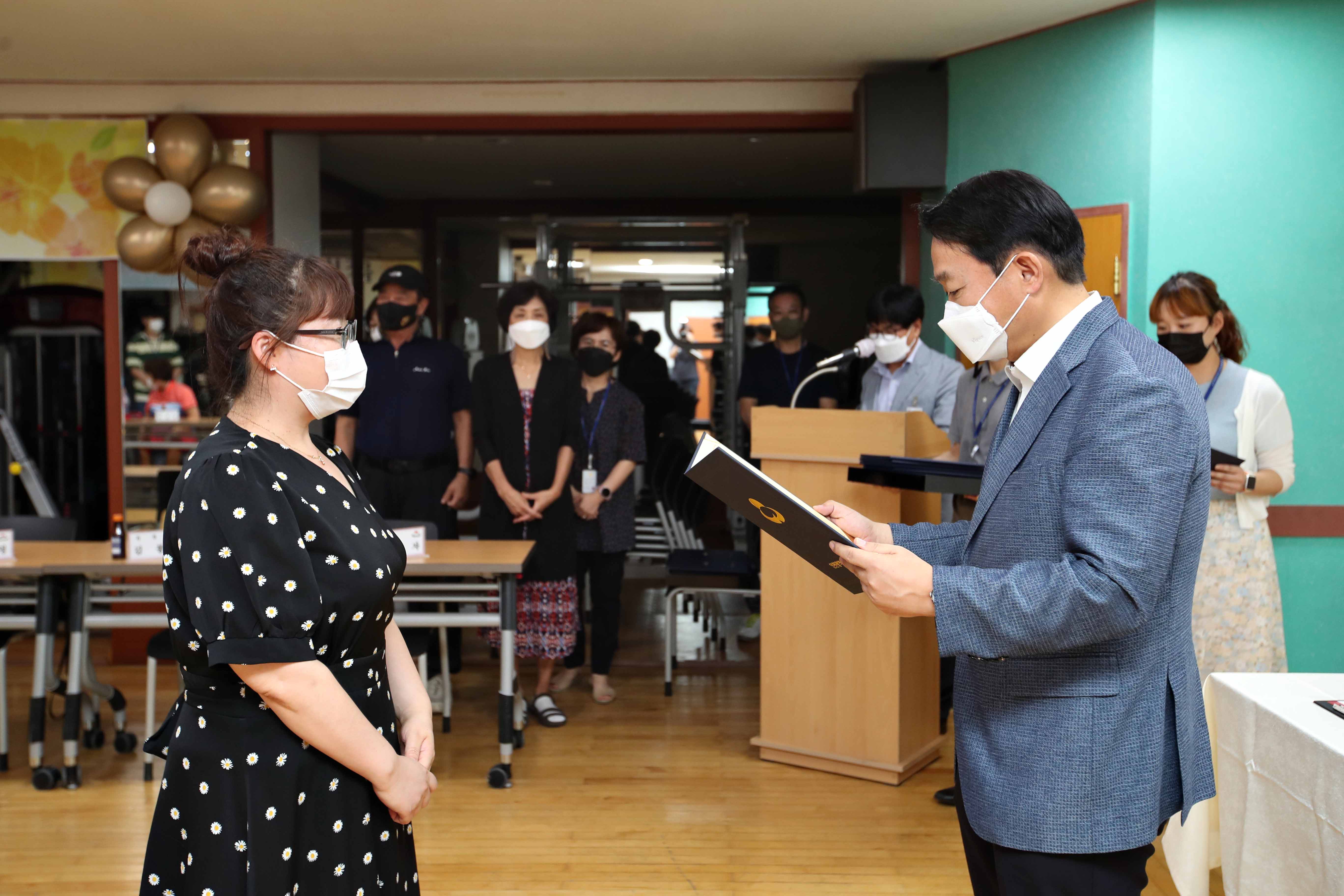 20220805_제2기_주민자치회_위원_위촉식_송현3동12.jpg 이미지
