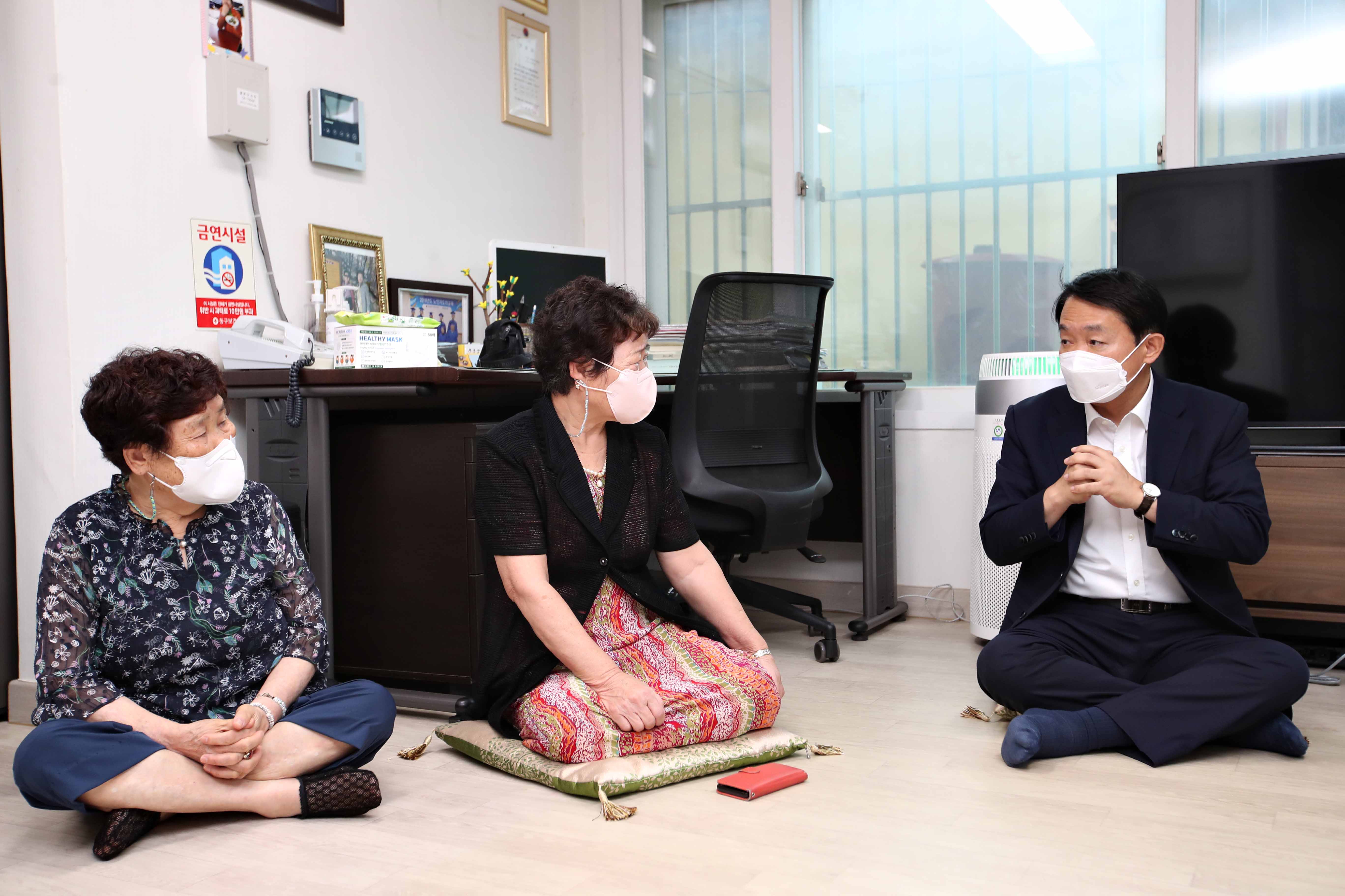 20220809_경로당_방문15.jpg 이미지
