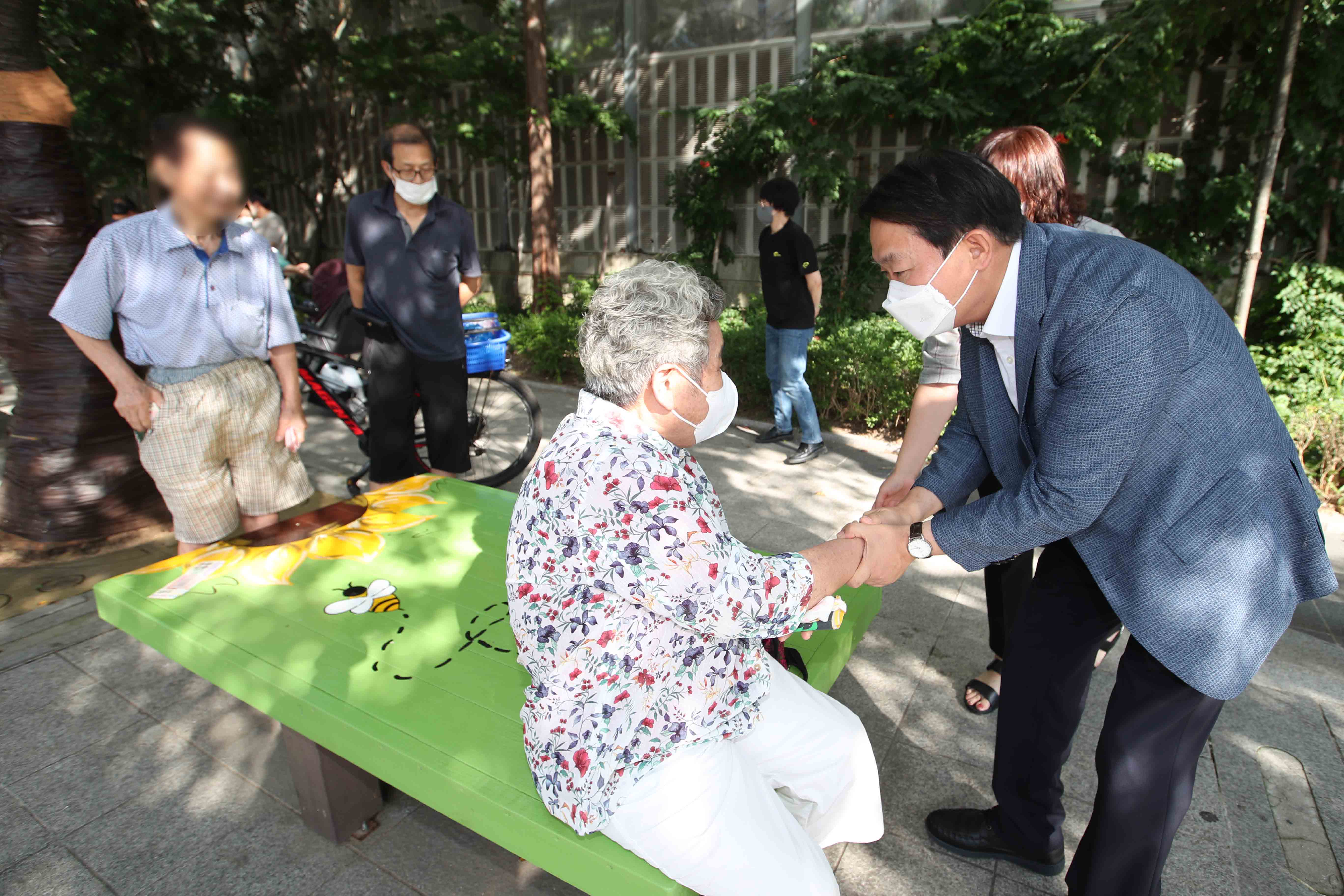 20220823_송현12동_주민자치회_잠깐_힐링쉼터_기념식13.jpg 이미지