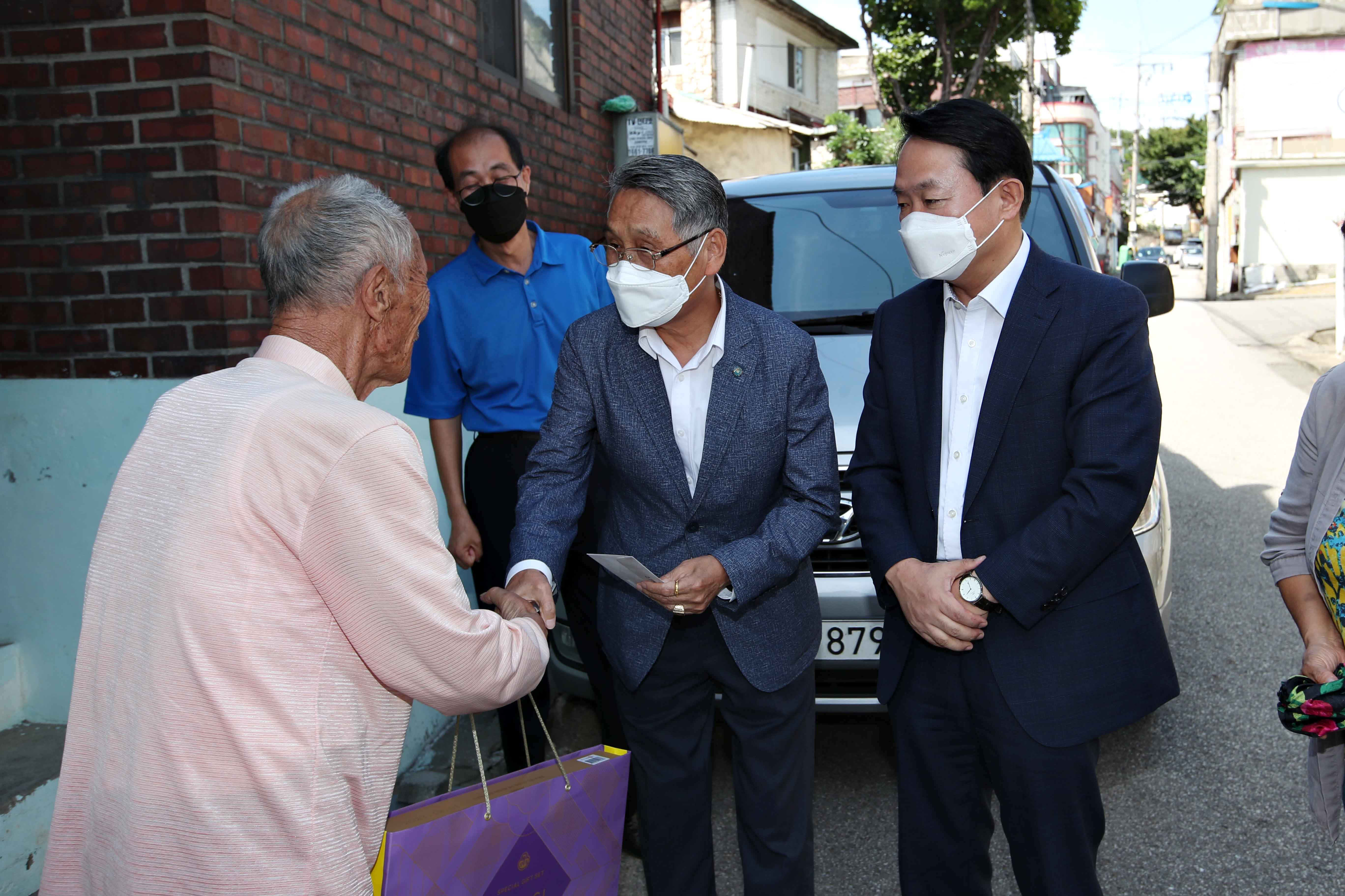 20220902_송림1동_추석맞이_이웃돕기_행사3.jpg 이미지
