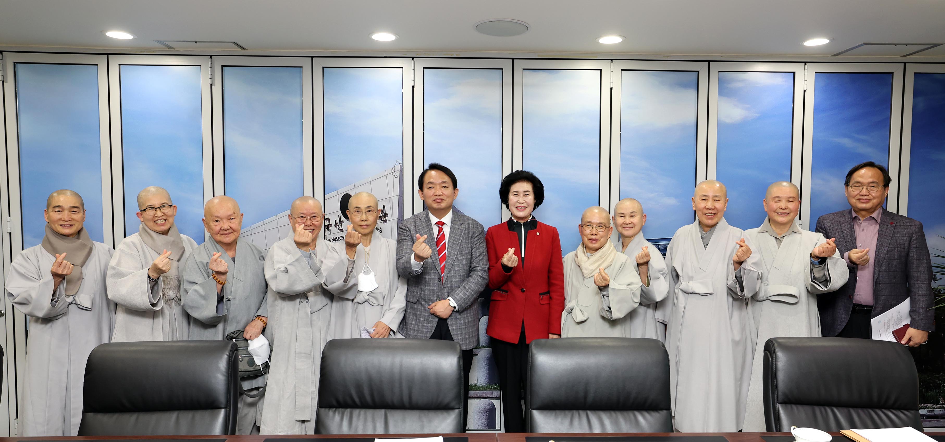 20221025_향적사_스님_간담회3.jpg 이미지