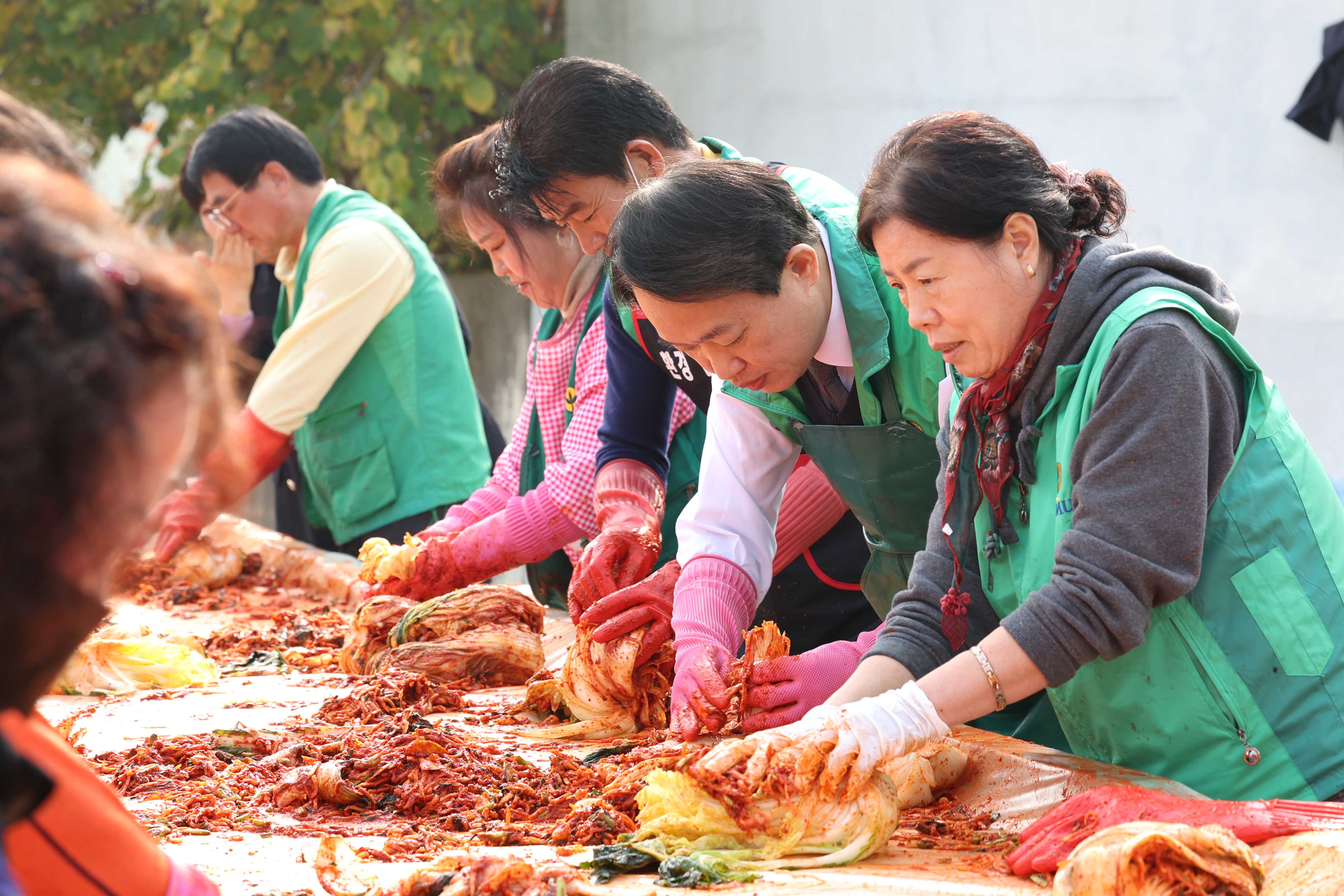 20221110_화수1화평동_사랑애_김장_나눔_행사8.jpg 이미지