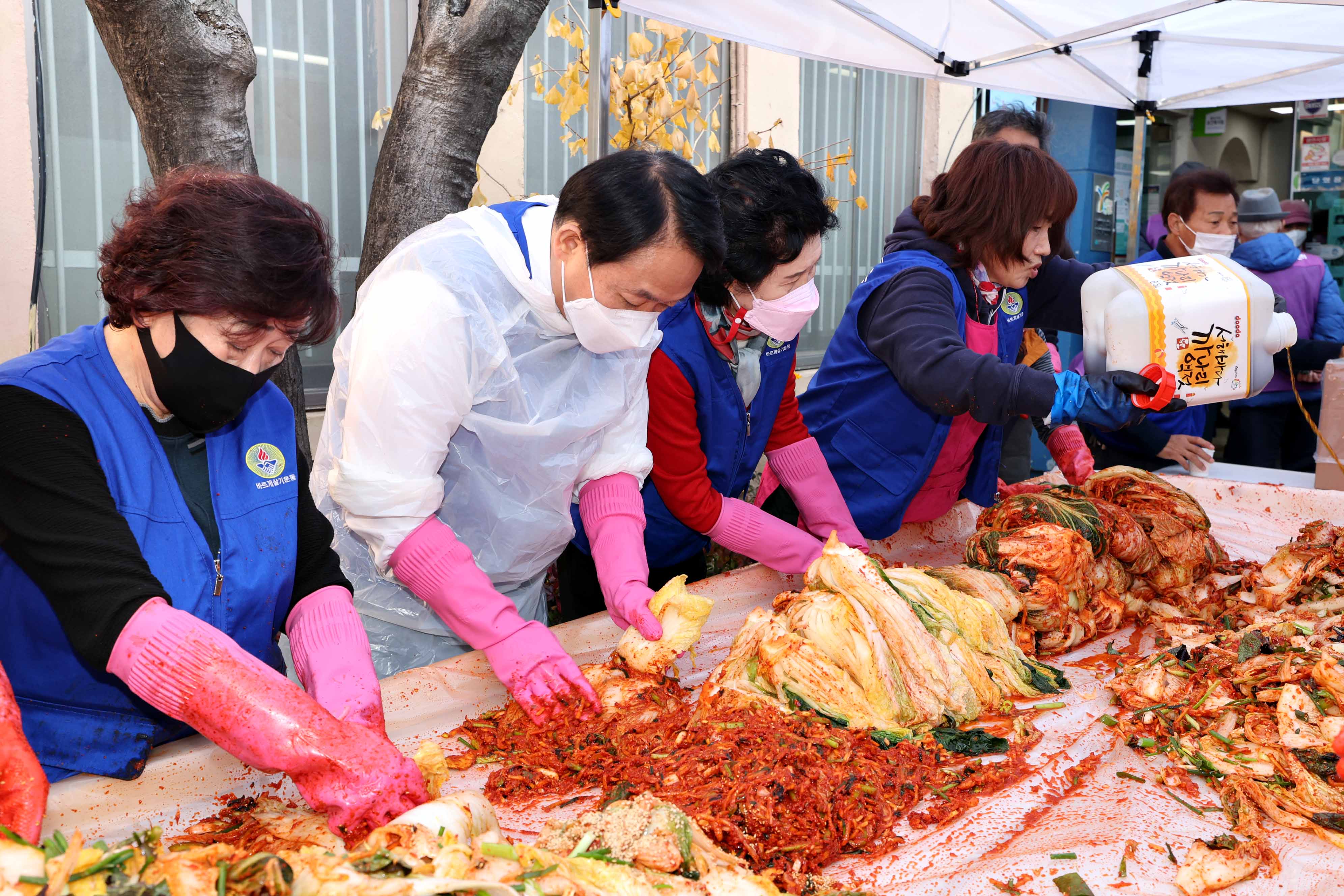 20221123_송림2동_사랑의_김장_나눔5.jpg 이미지