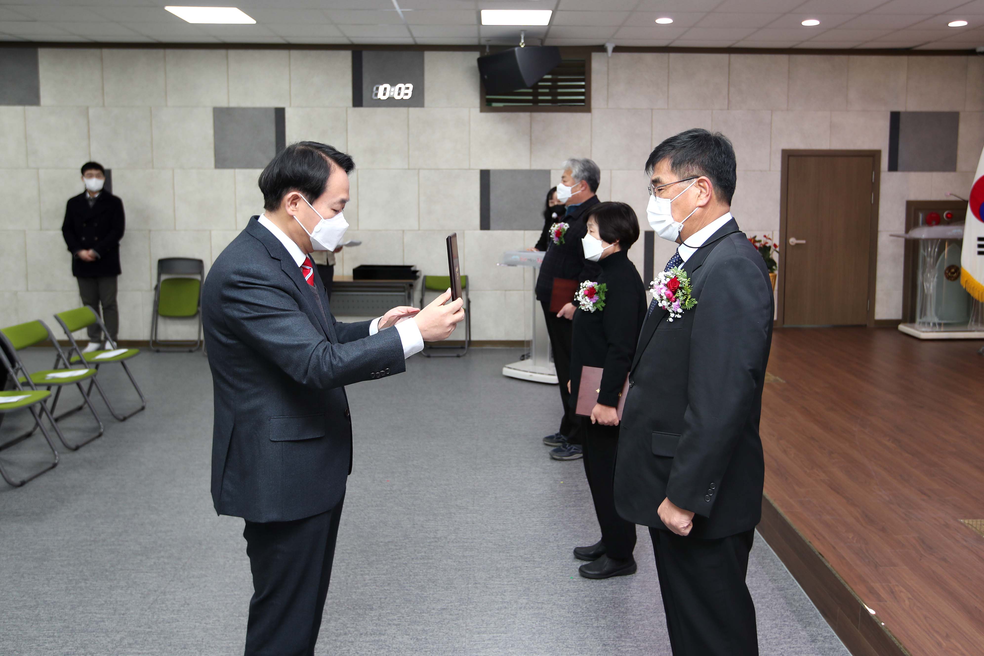 공무직_직원_퇴임식5.jpg 이미지