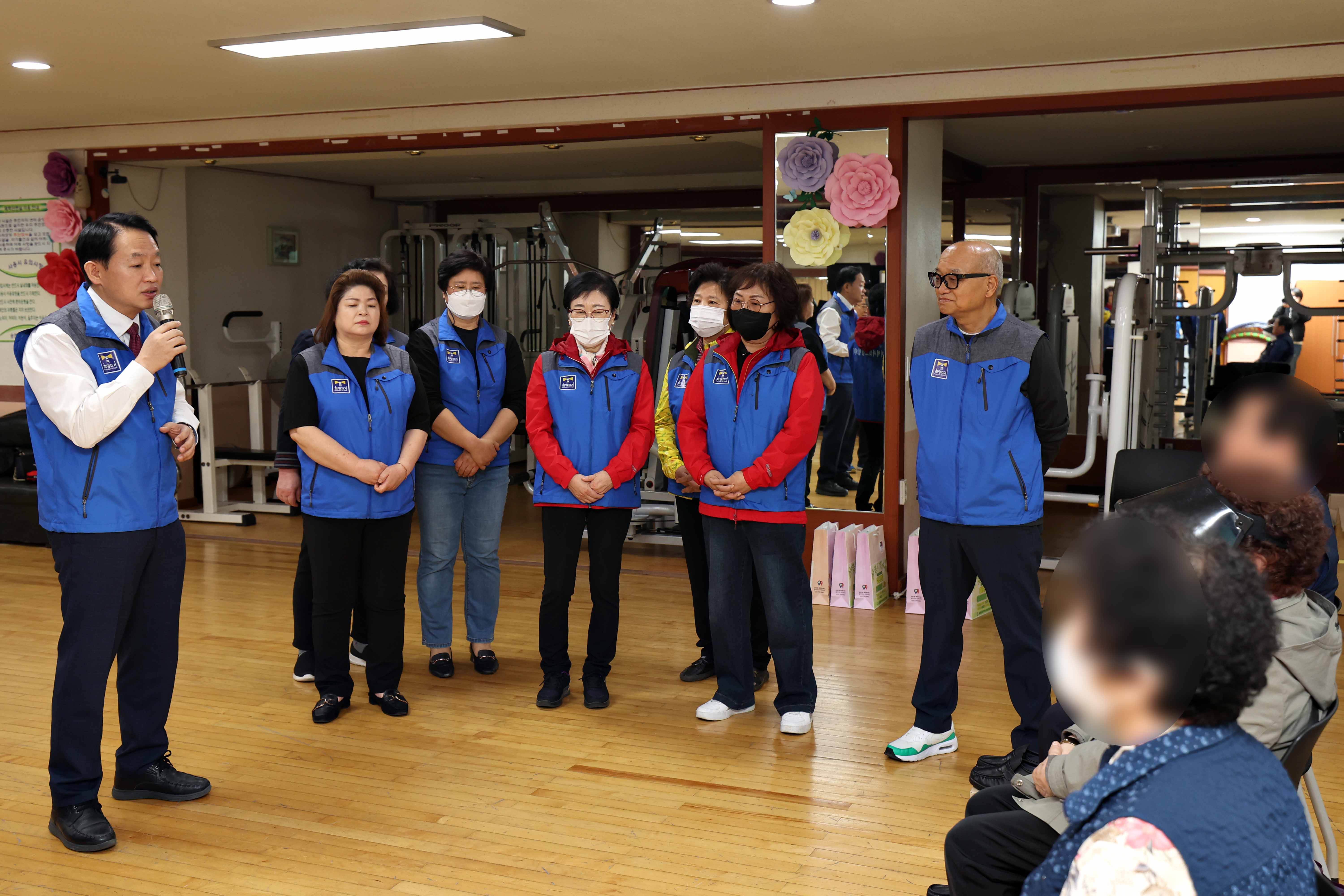 20230424_송현3동_효도신발_전달식5.jpg 이미지