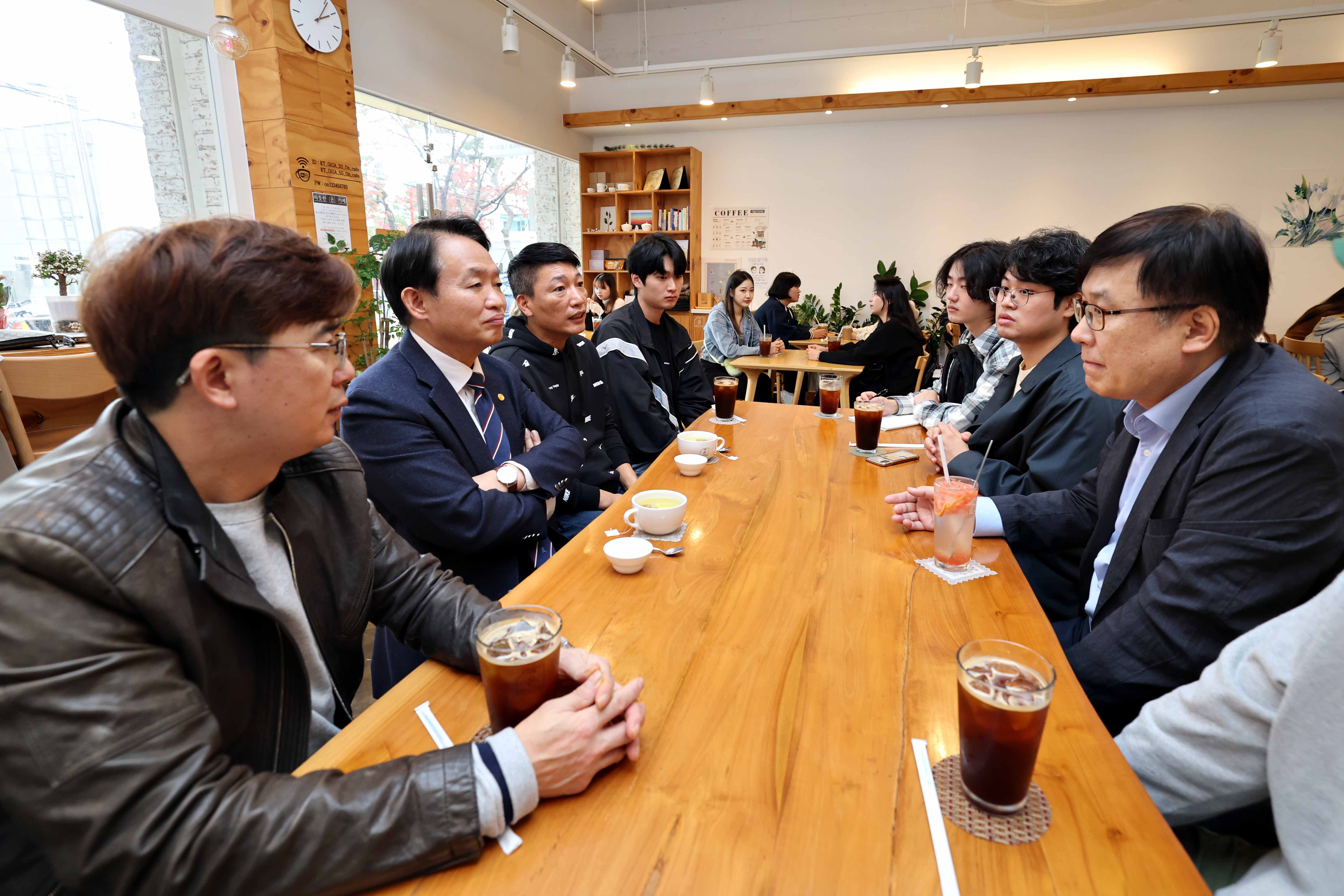 20231026_인하대_관학협력_문화컨설팅_간담회6.jpg 이미지